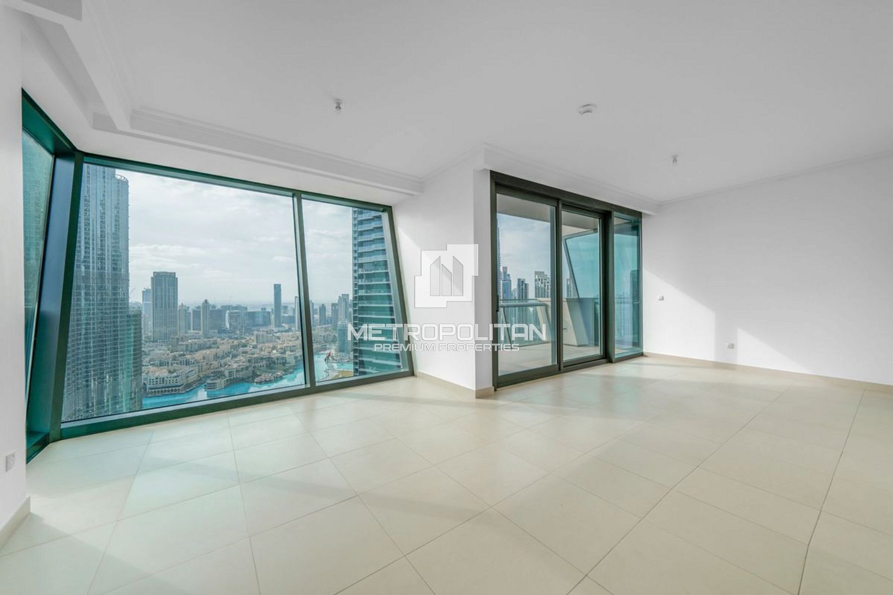Image - Burj Vista 1, Downtown Dubai, Dubai | Project - شقة