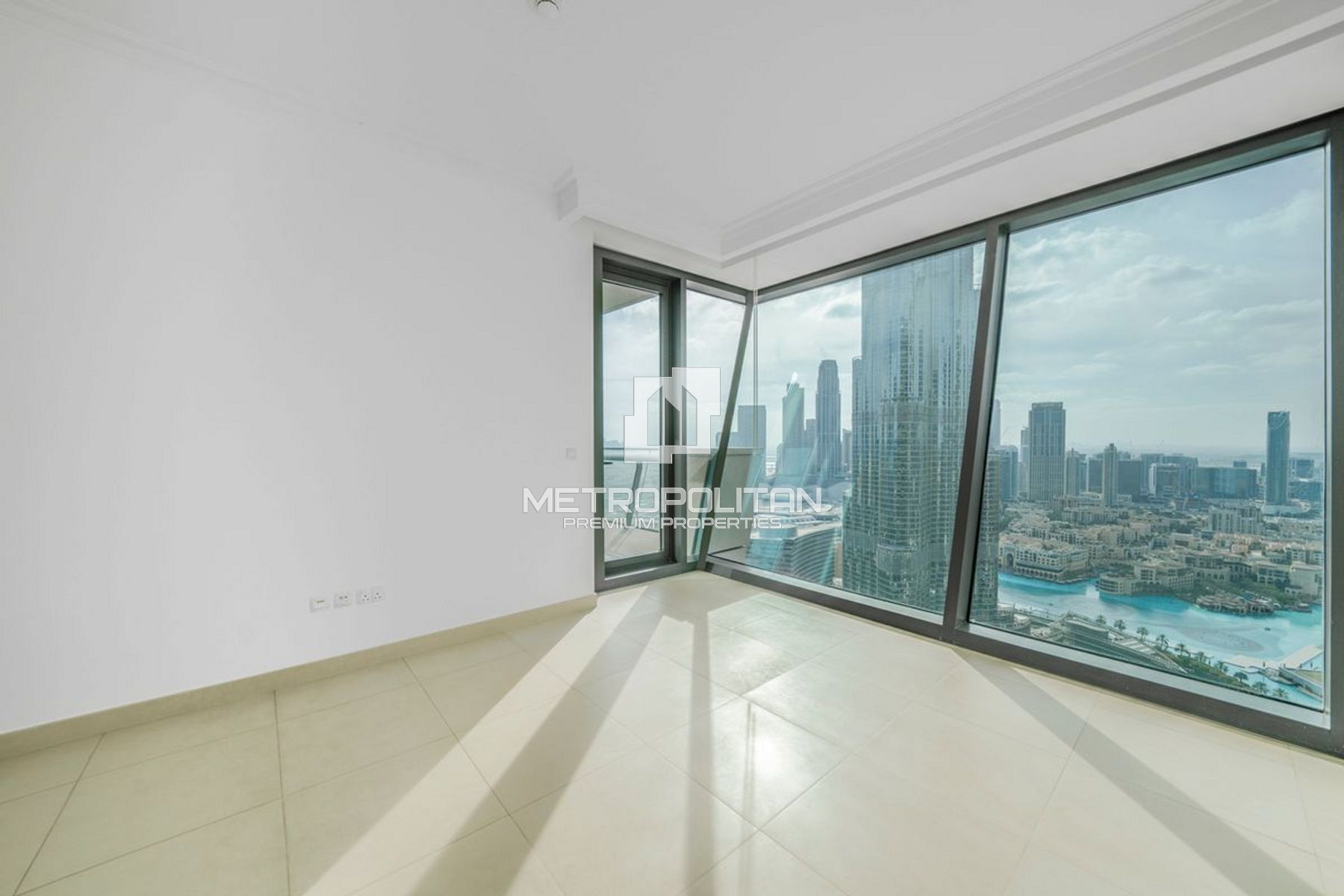 Image - Burj Vista 1, Downtown Dubai, Dubai | Project - شقة