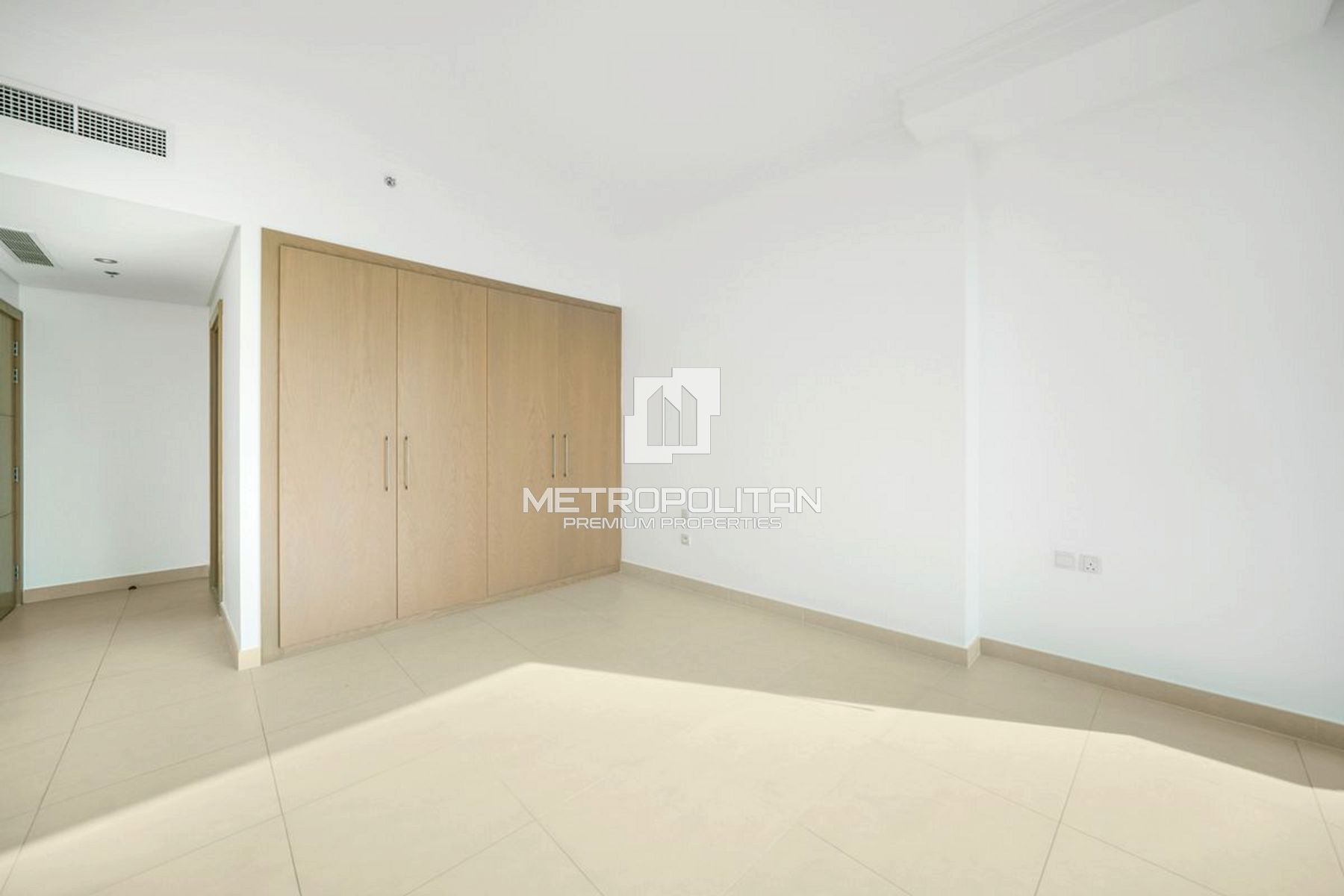 Image - Burj Vista 1, Downtown Dubai, Dubai | Project - شقة