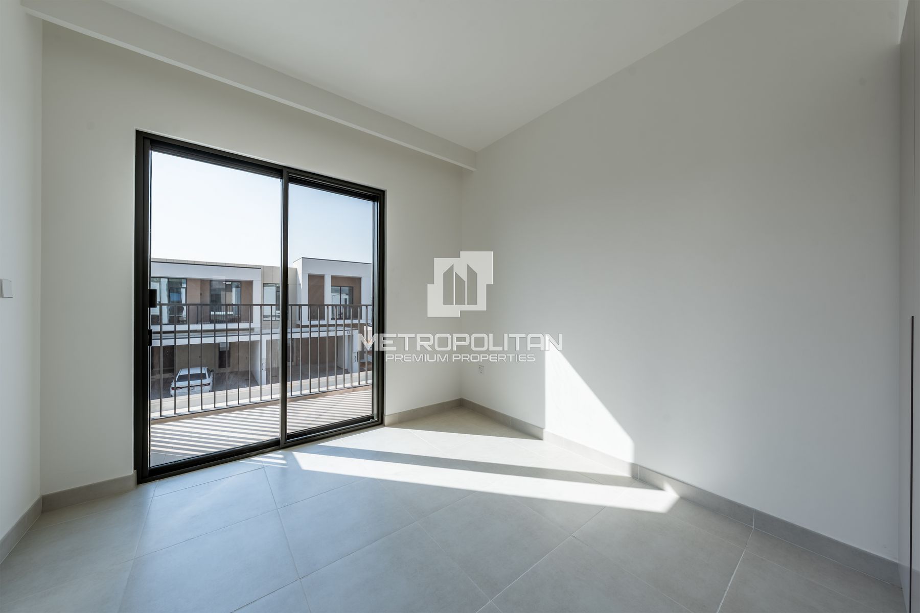 Brand New | Modern Layout | Close to Amenities photo-11