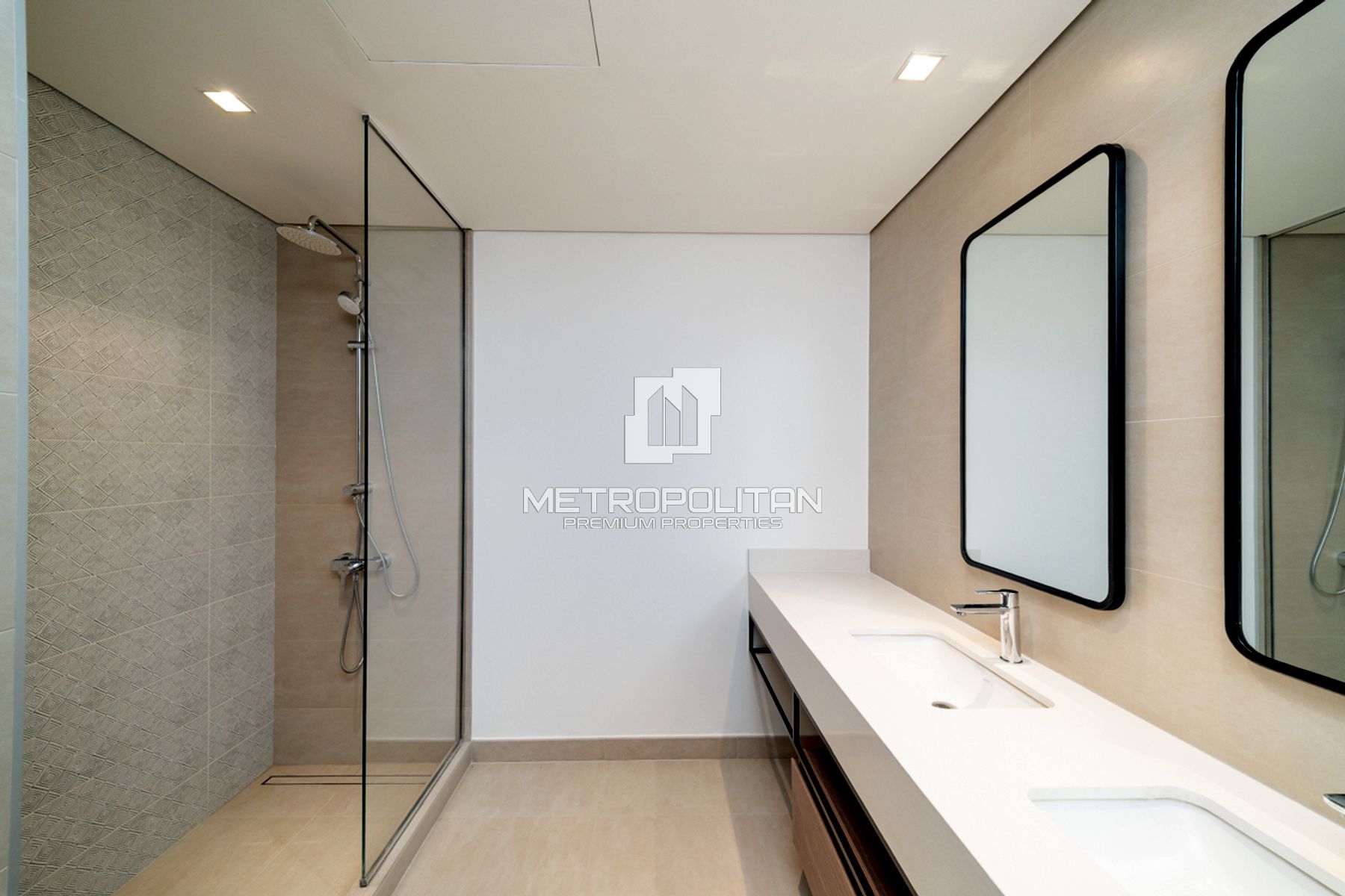 Premium Unit | Facing the Marina | Mid Floor