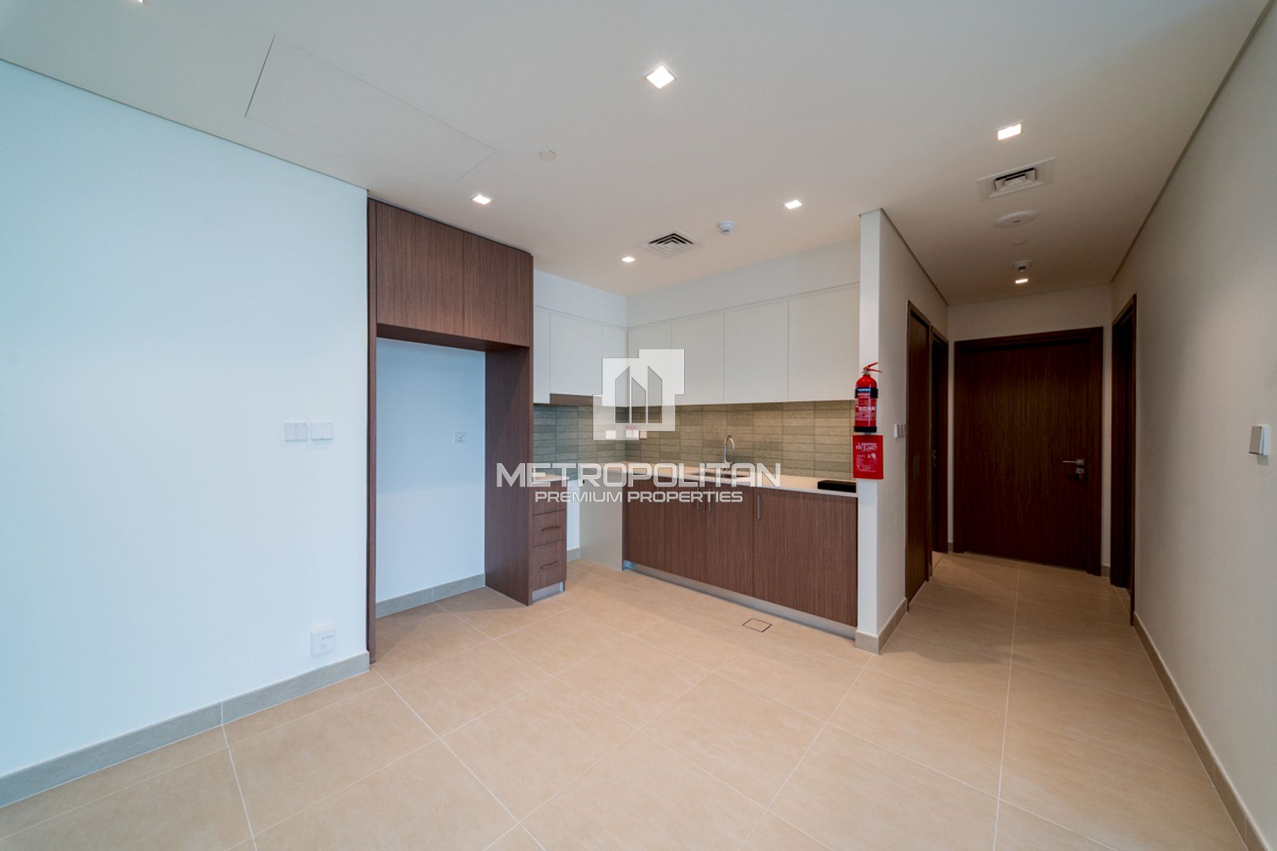 Premium Unit | Facing the Marina | Mid Floor