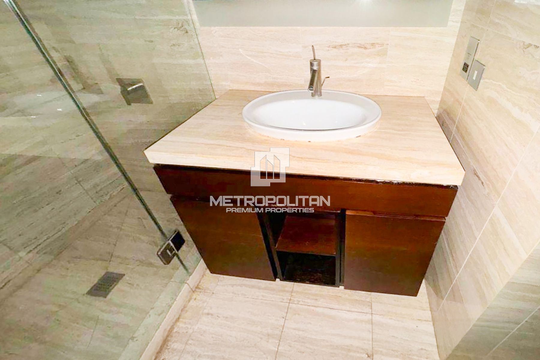 Spacious | Downtown Views | Elegant Studio photo-5