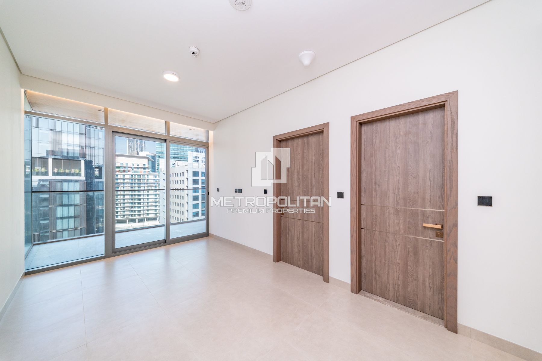 Marriott Residences | Brand New | 5 Star Amenities photo-9