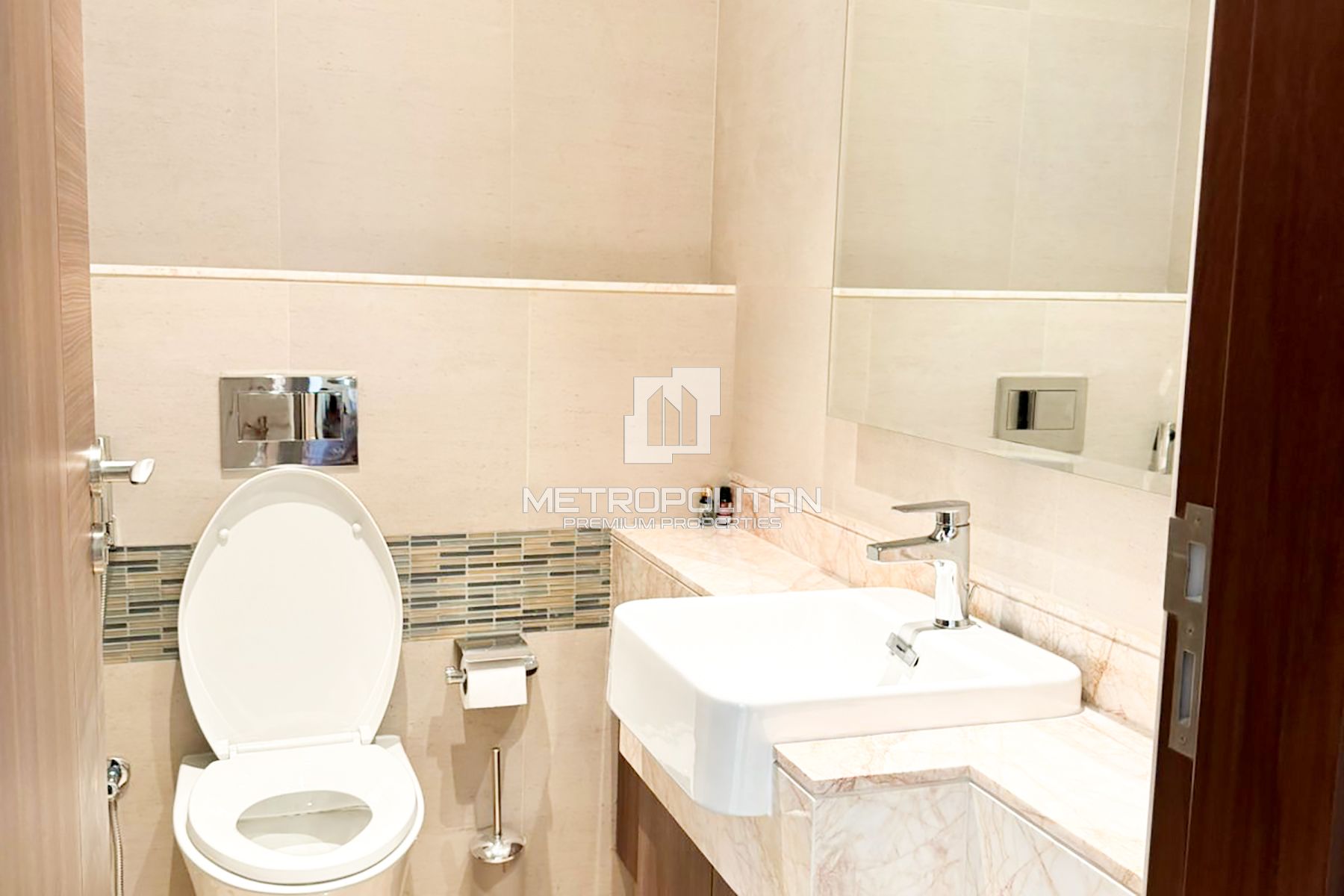 Large Layout | 3 Bedroom | Canal View | Vastu Unit photo-3