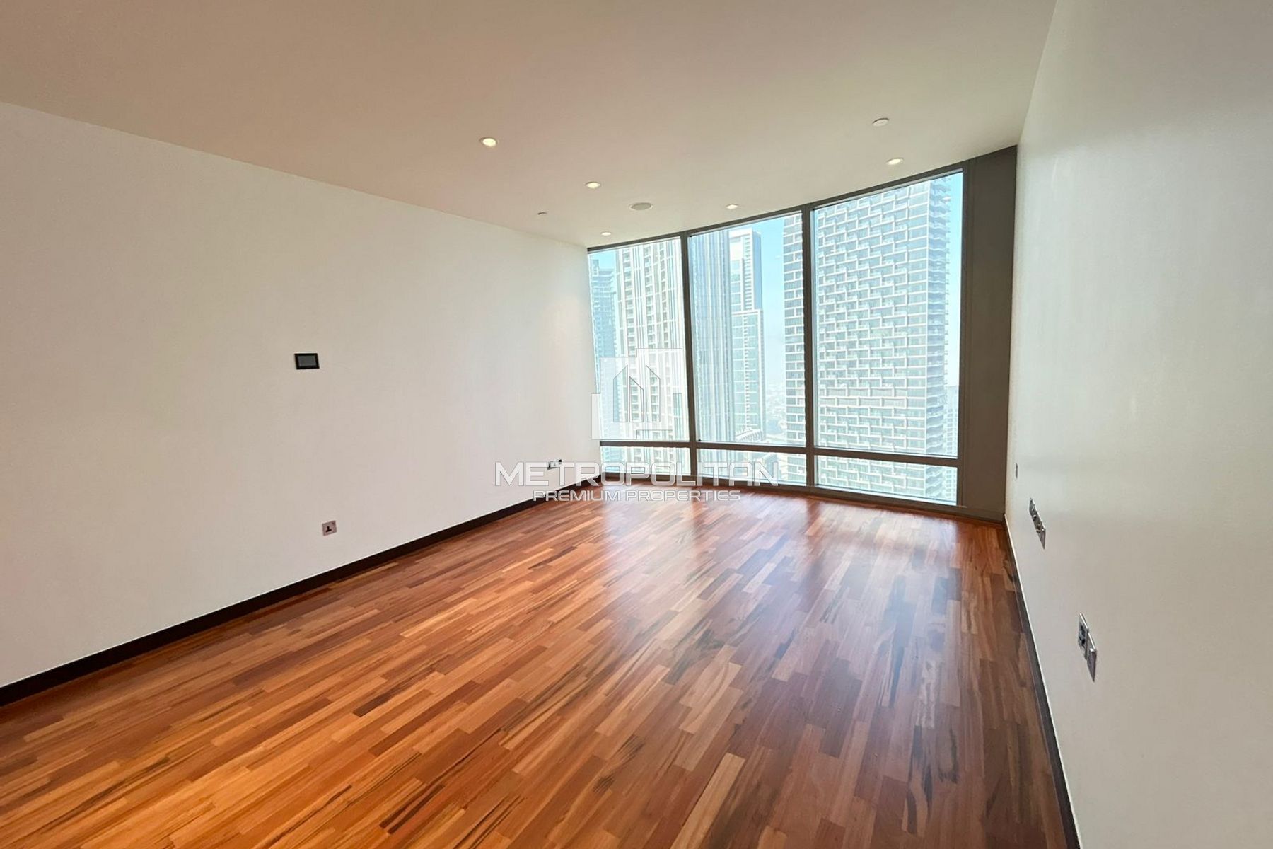 Image - Burj Khalifa Zone 3, Downtown Dubai, Dubai | Project - Appartement