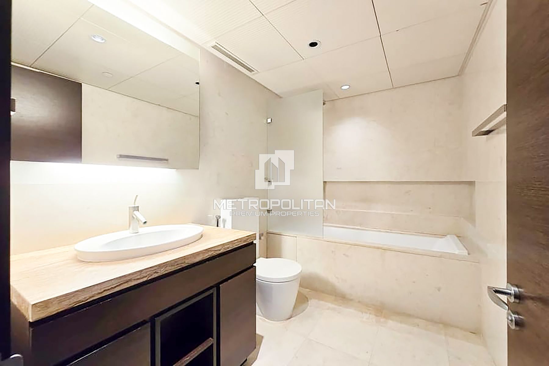 Image - Burj Khalifa Zone 3, Downtown Dubai, Dubai | Project - Appartement