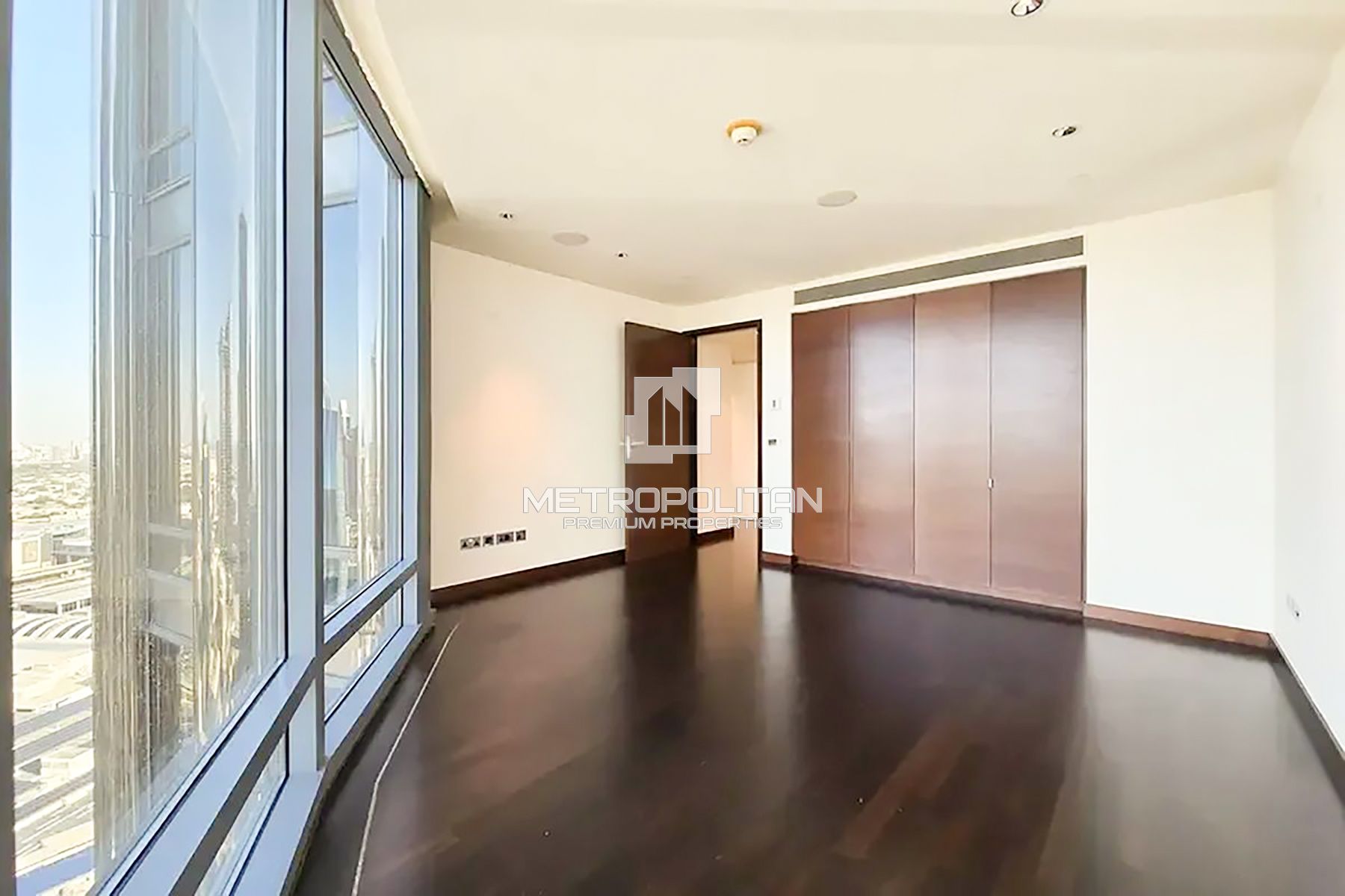 Image - Burj Khalifa Zone 3, Downtown Dubai, Dubai | Project - Appartement