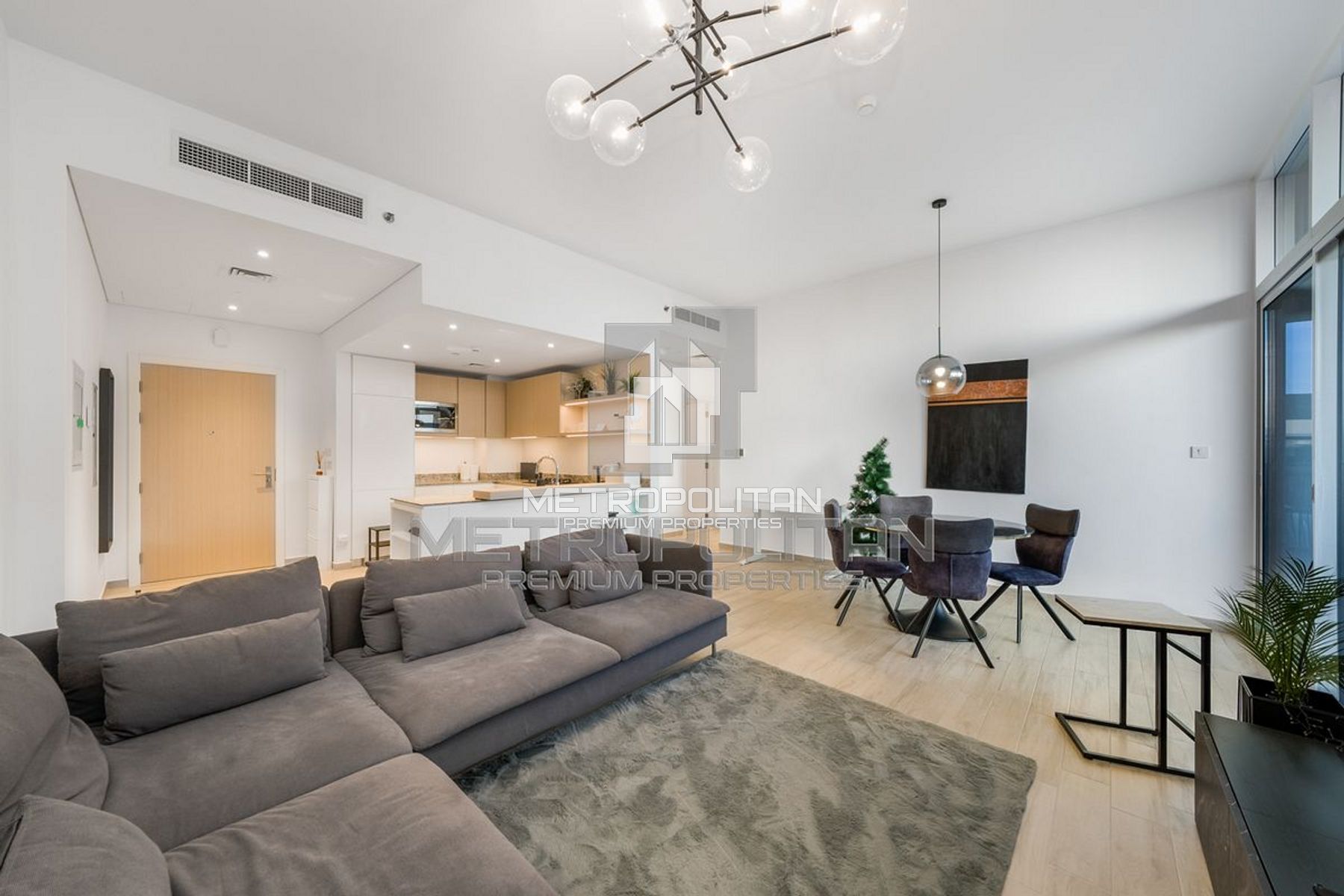 شقة بغرفة نوم واحدة للإيجار في قرية جميرا الدائرية – MPR-9327