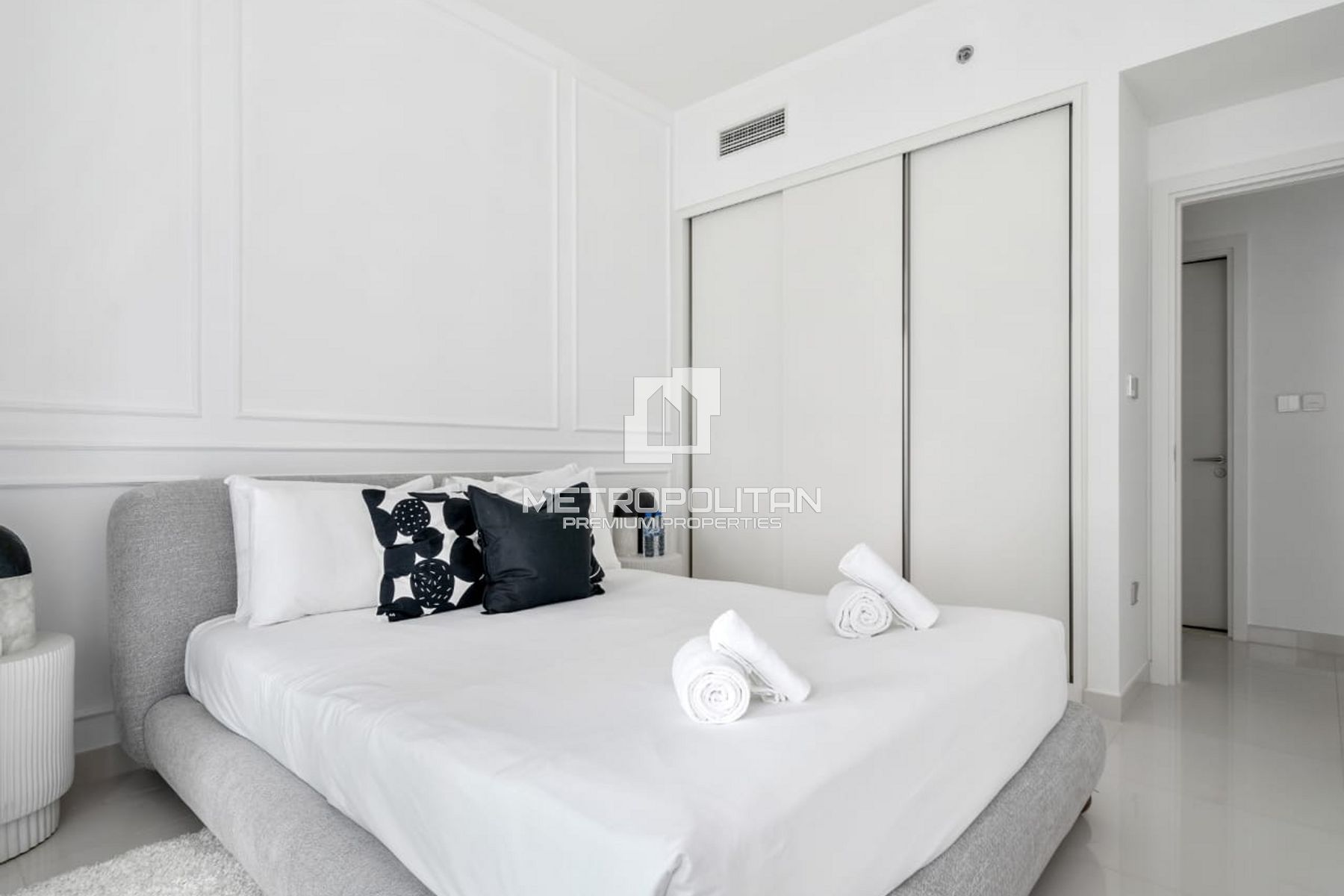 Image - Beach Vista Tower 2, Dubai Harbour, Дубай | Project - Апартаменты