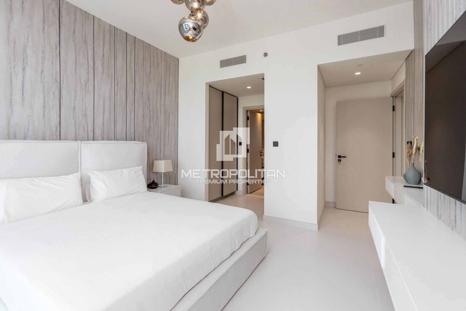 Fully Furnished | Stunning Sea Views | Beachfront