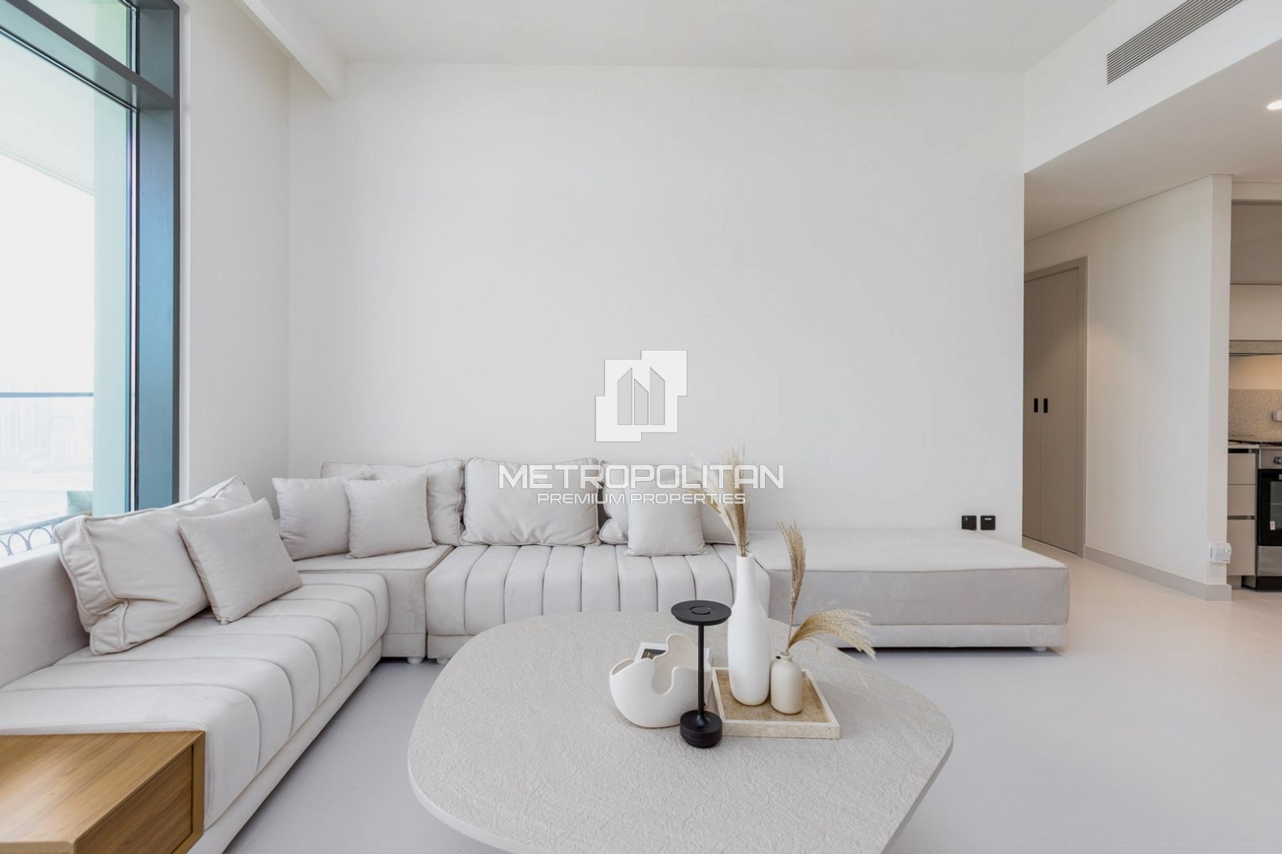 Fully Furnished | Stunning Sea Views | Beachfront