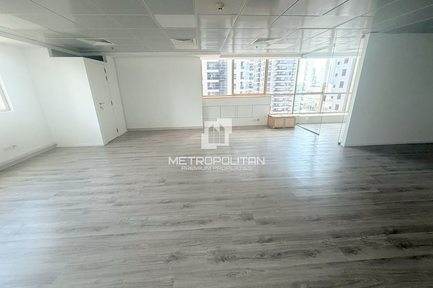 Офис в аренду в Jumeirah Lake Towers – MPR-9342