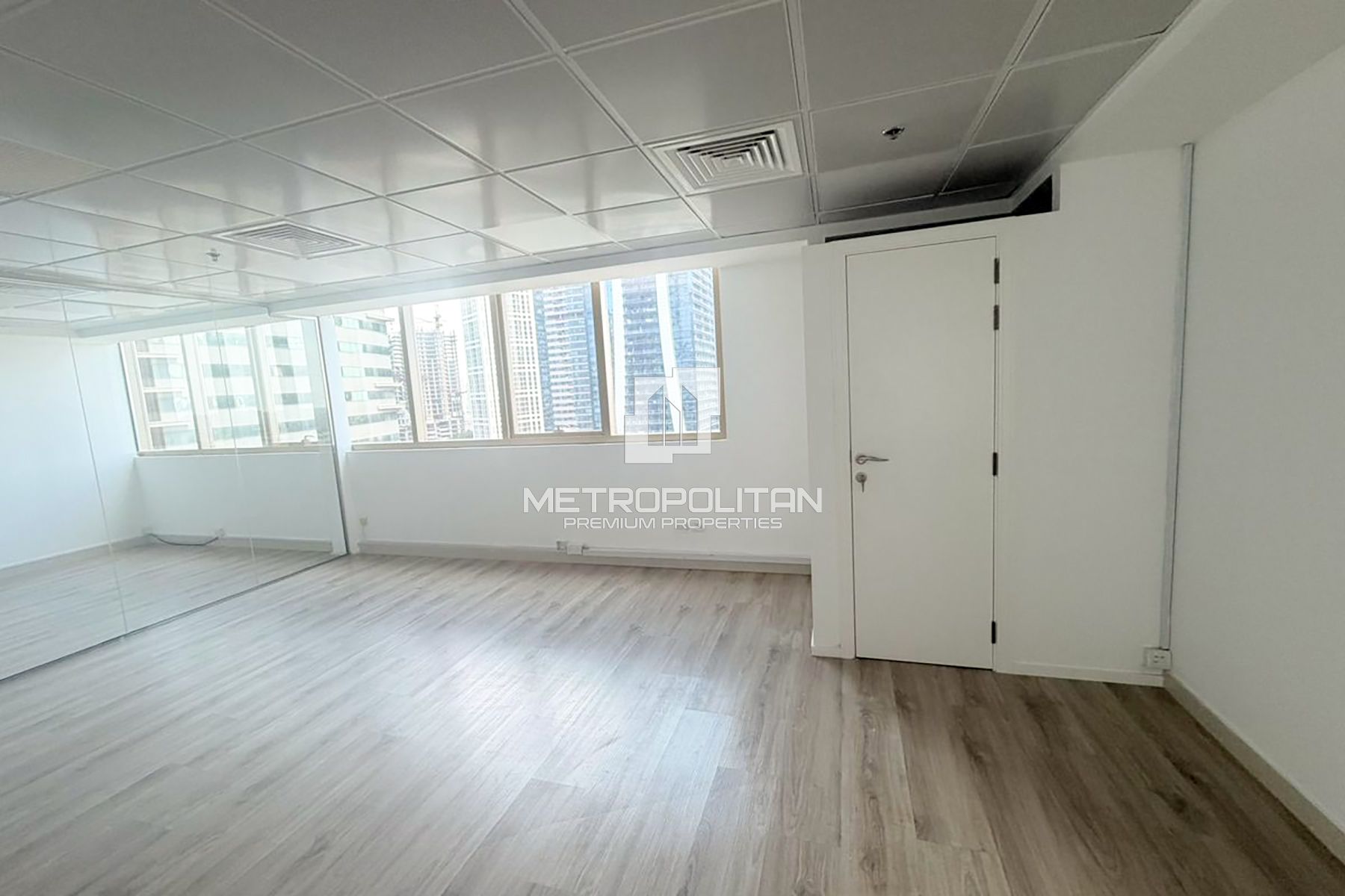 Image - Fortune Executive, Jumeirah Lake Towers, Дубай | Project - Офис