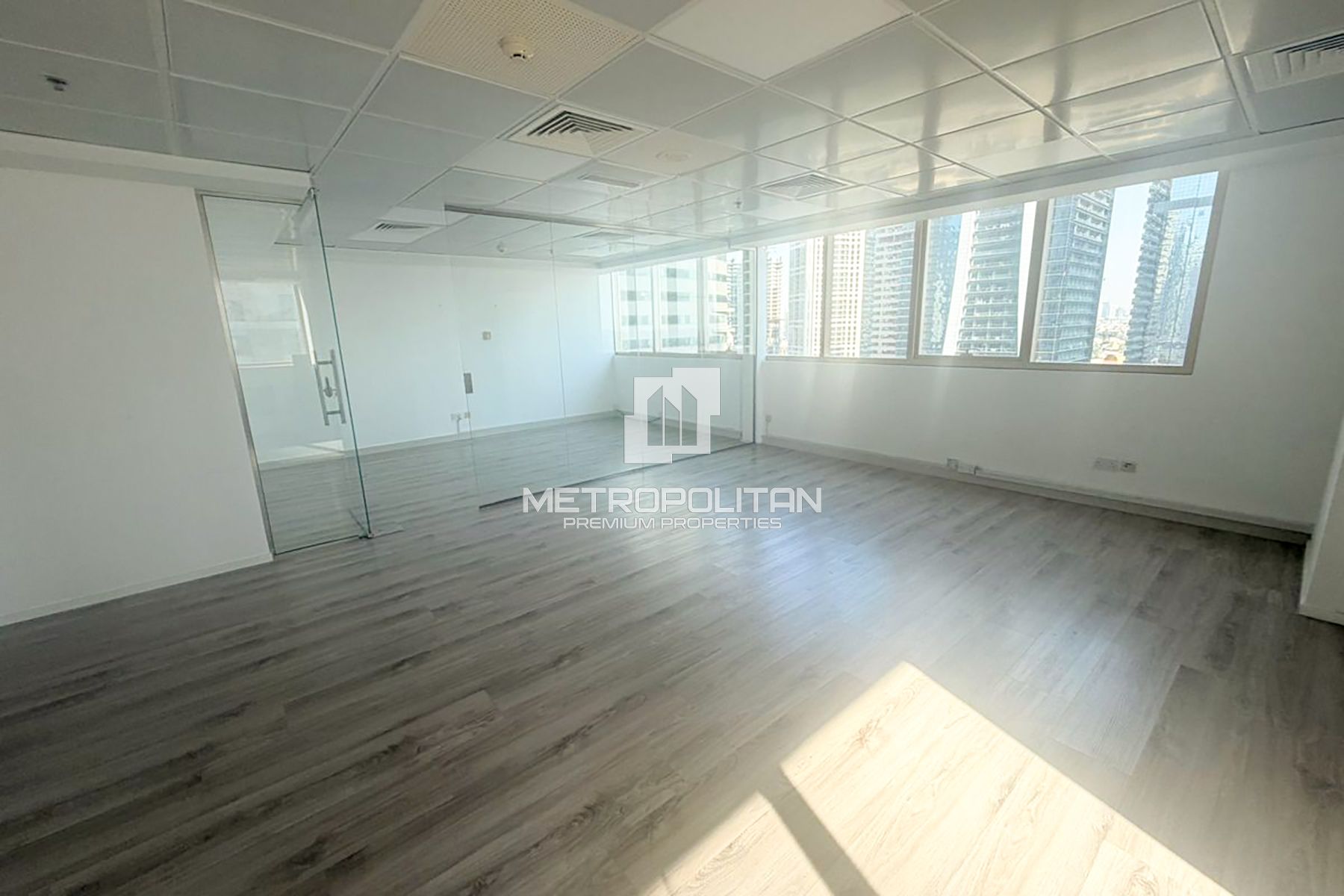 Image - Fortune Executive, Jumeirah Lake Towers, Дубай | Project - Офис