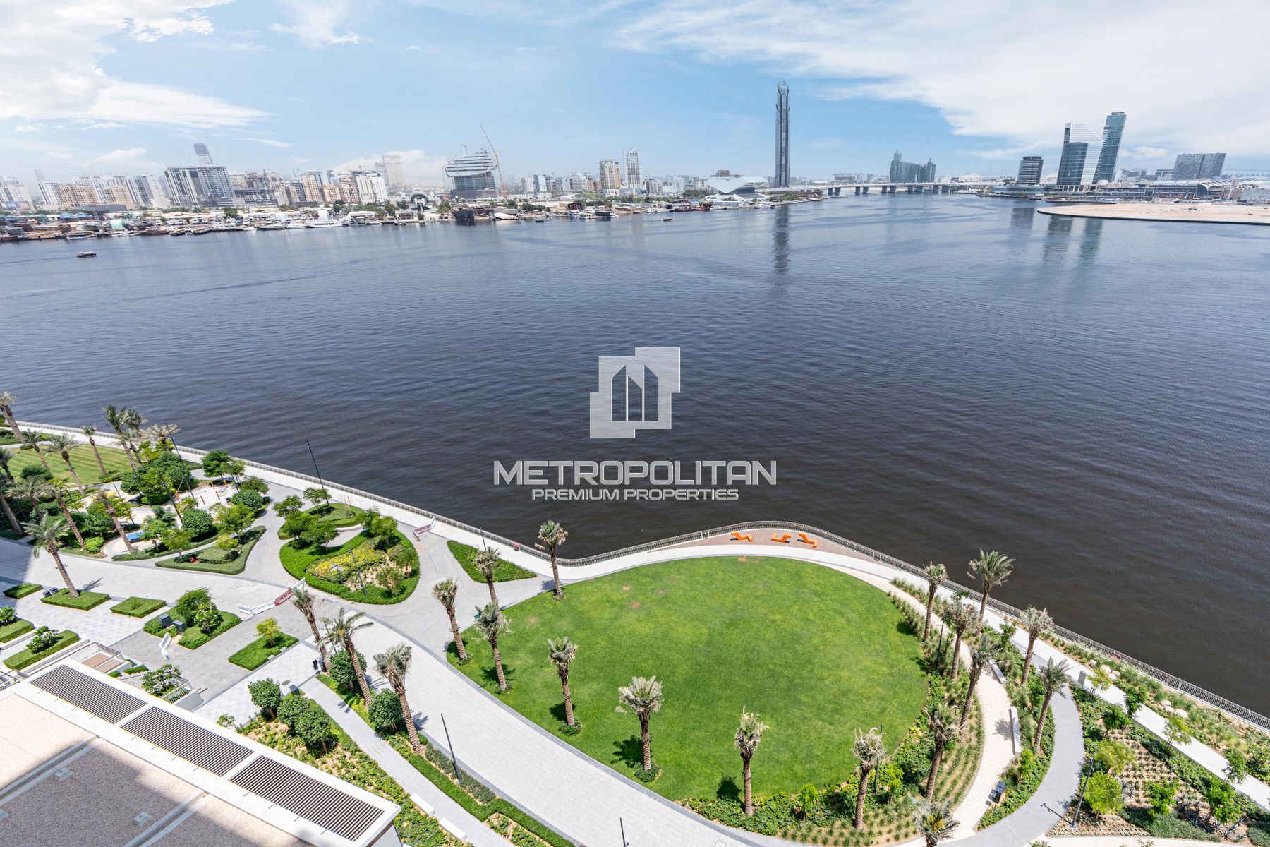 Water View | Prime Location | Chiller Free