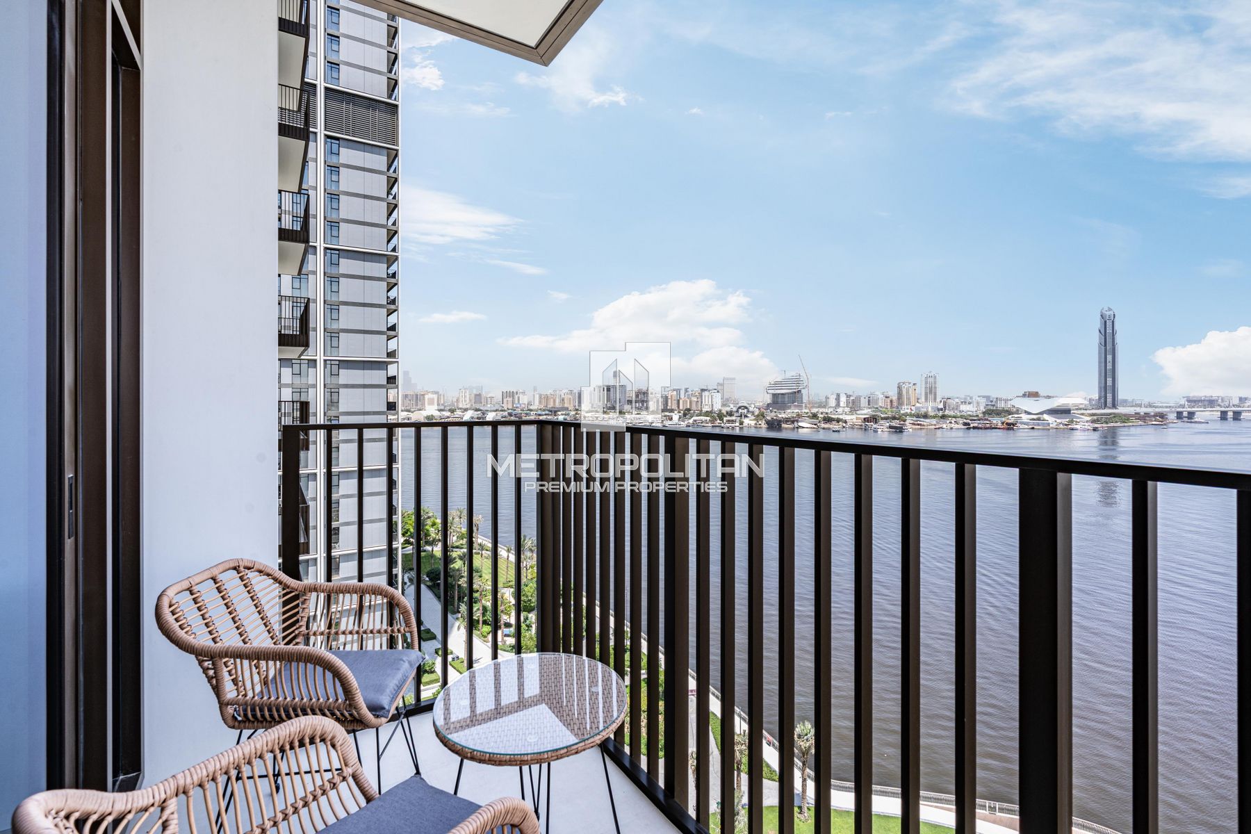 Image - Creek Crescent, Dubai Creek Harbour (The Lagoons), Dubai | Project - شقة