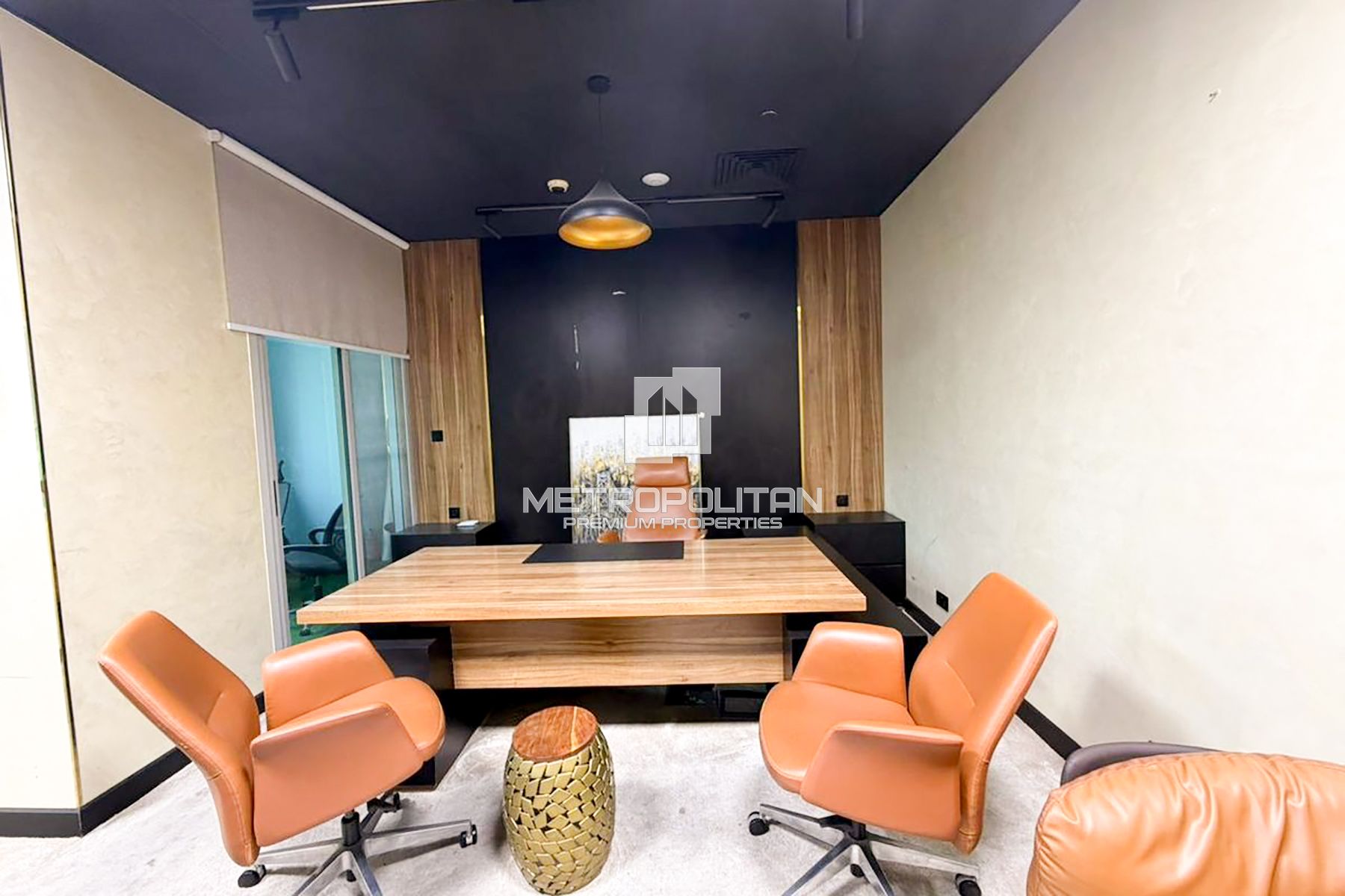 مكتب للإيجار في الخليج التجاري – MPR-9368