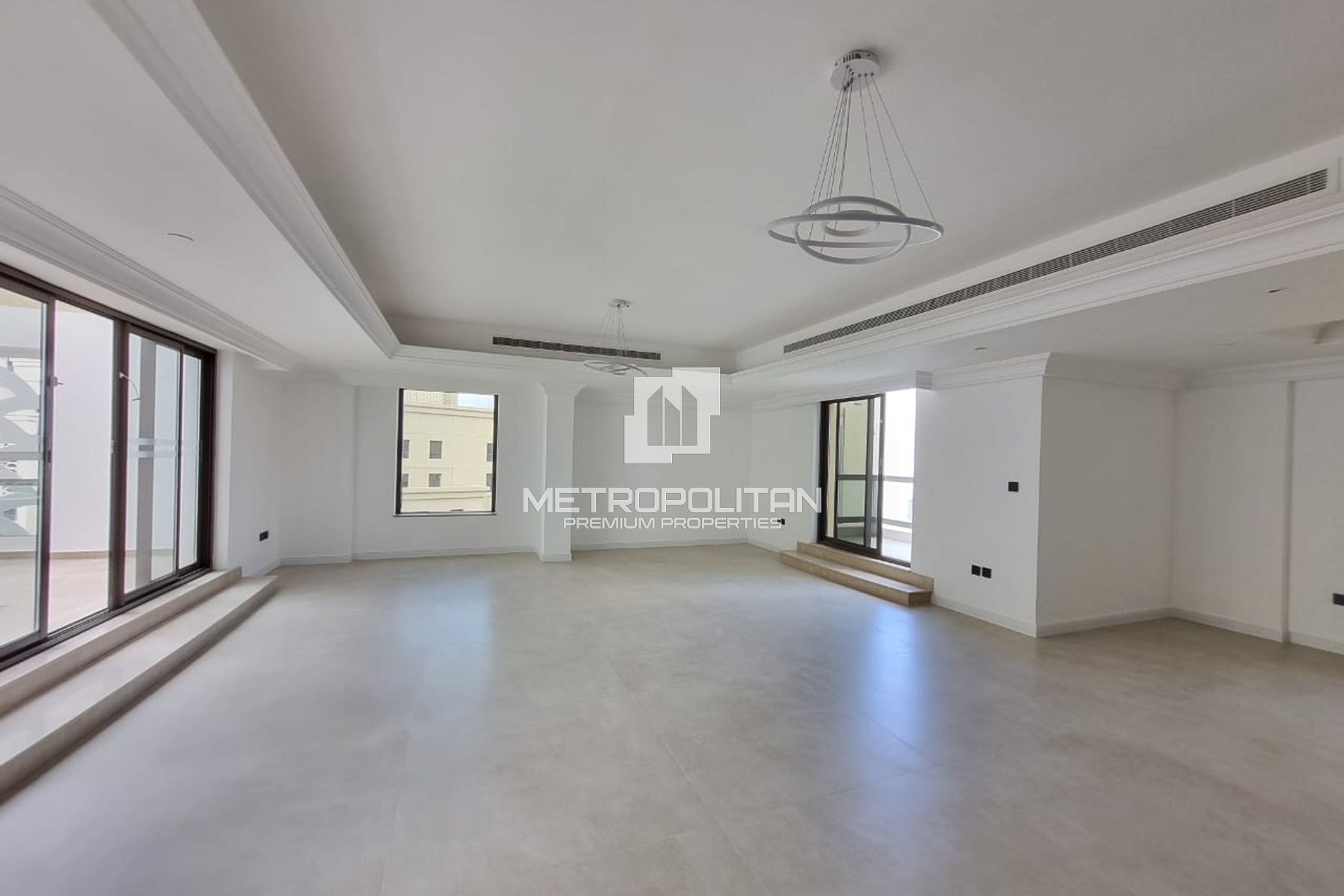 Penthouse 5 chambres à louer à Jumeirah Beach Residence – MPR-9381 photo-2