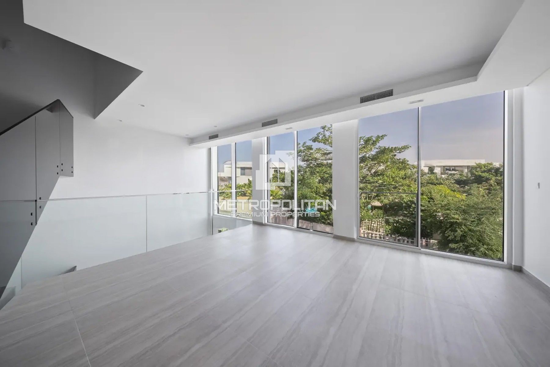 Modern Townhouse | Ready To Move | Bay Lagoons