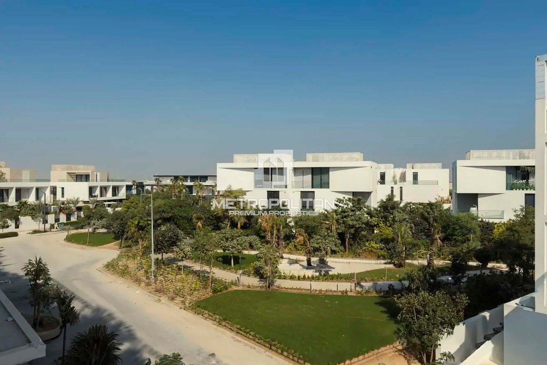 Modern Townhouse | Ready To Move | Bay Lagoons photo-6