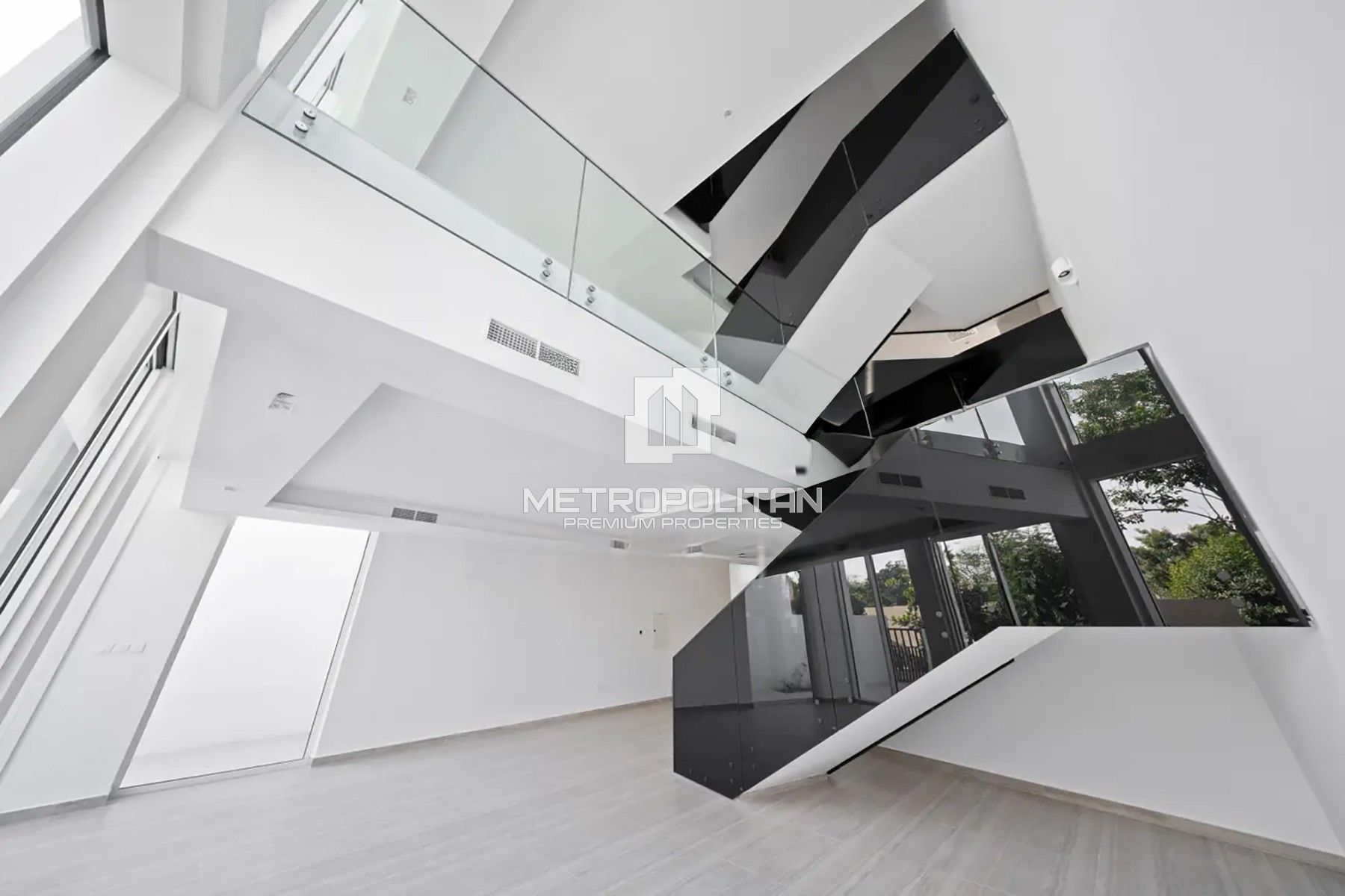 Modern Townhouse | Ready To Move | Bay Lagoons photo-10