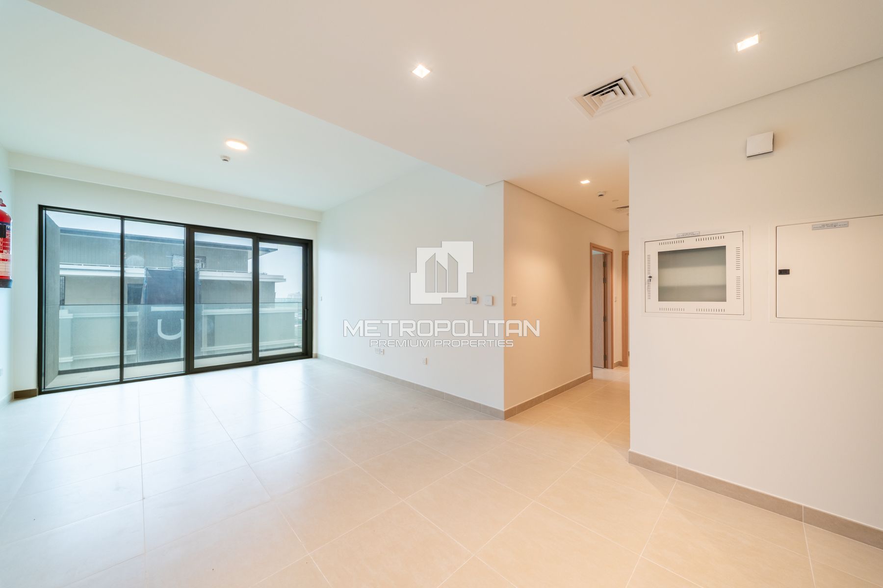 Spacious Layout | Ready to Move | Prime Location