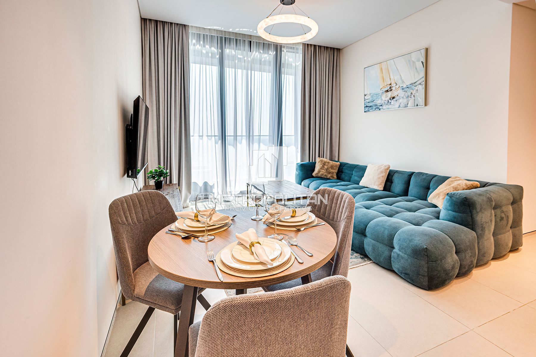 Image - Jumeirah Gate Tower 1, Jumeirah Beach Residence, Dubai | Project - Apartment