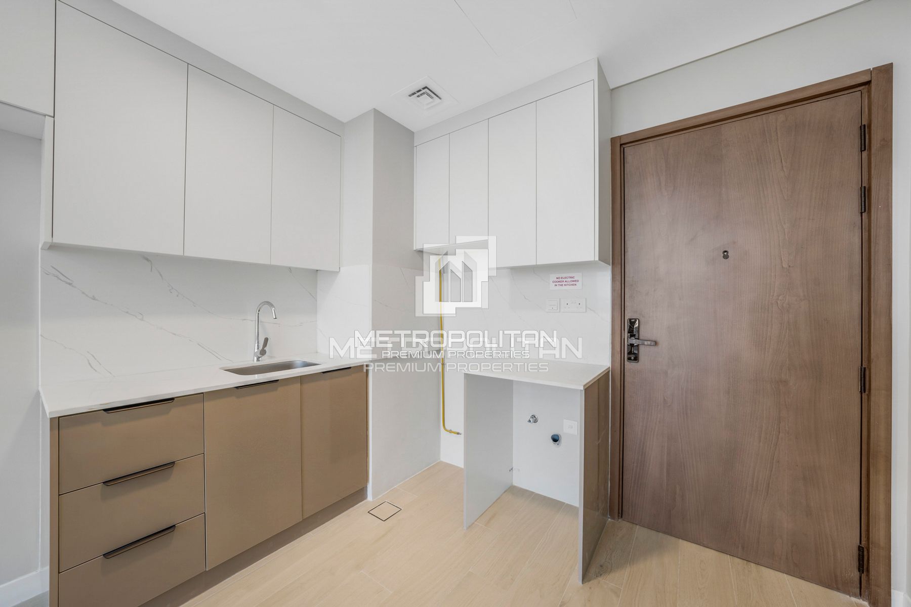 Maison de ville 1 chambre à louer à Dubai Land – MPR-9424 photo-1