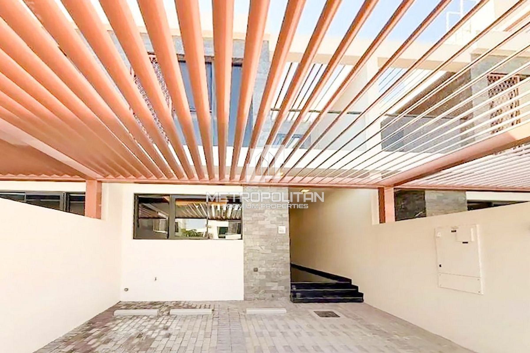 4BR plus Maids Silver Springs | Single Row