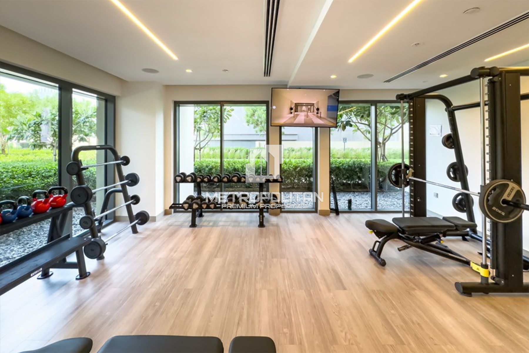 Smart layout | Downtown Views | Prime access