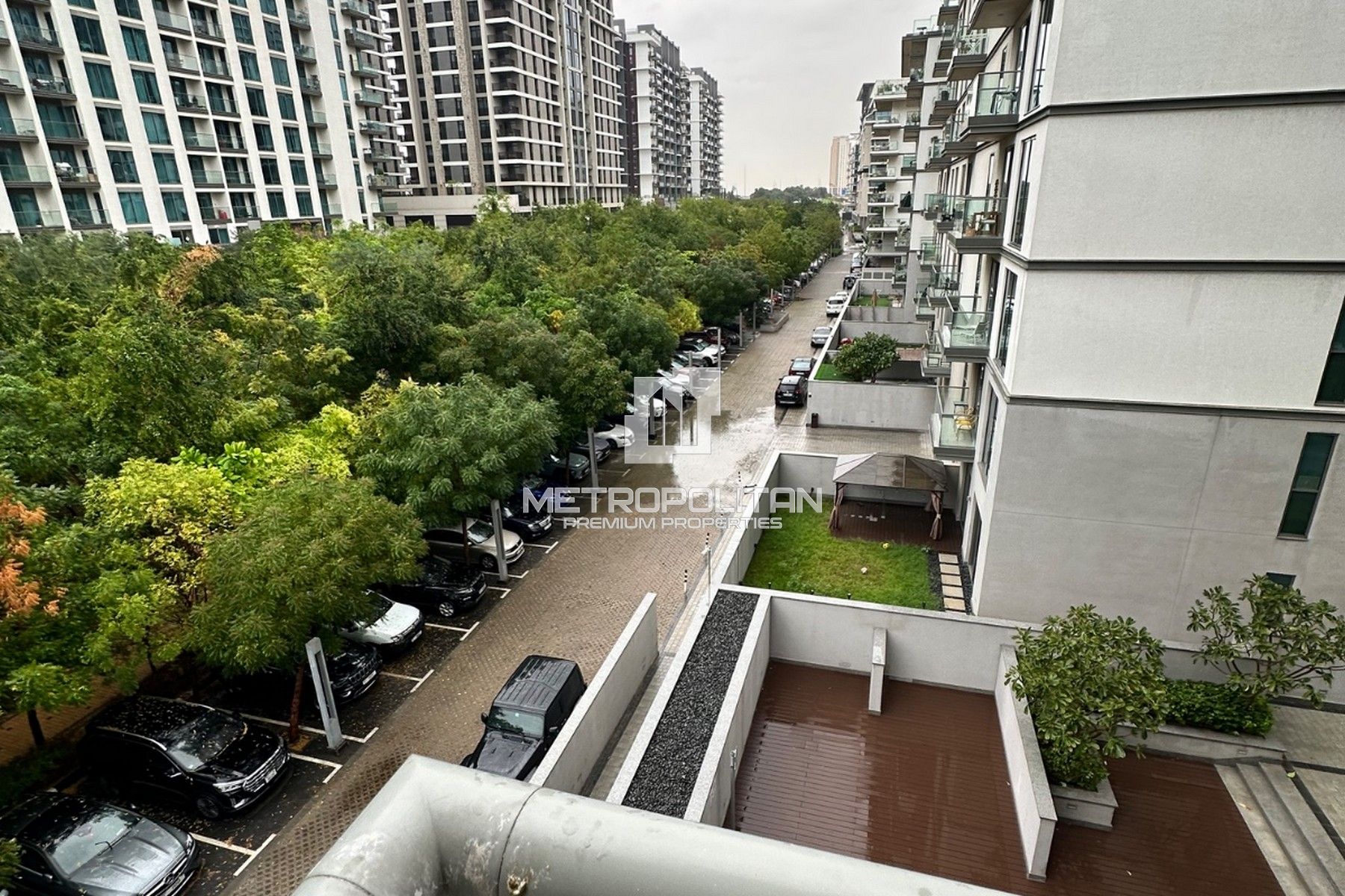 Modern Layout | Middle Floor | Great Location