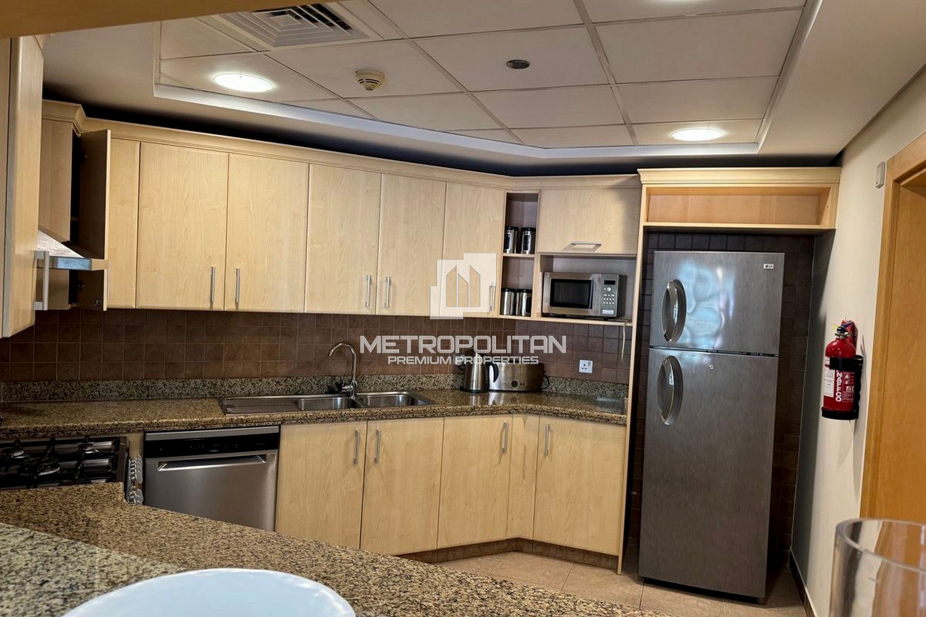 Part Sea Views | Modern Unit | Vacant | Furnished