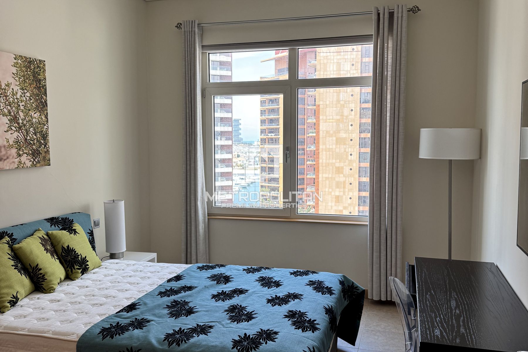 Part Sea Views | Modern Unit | Vacant | Furnished