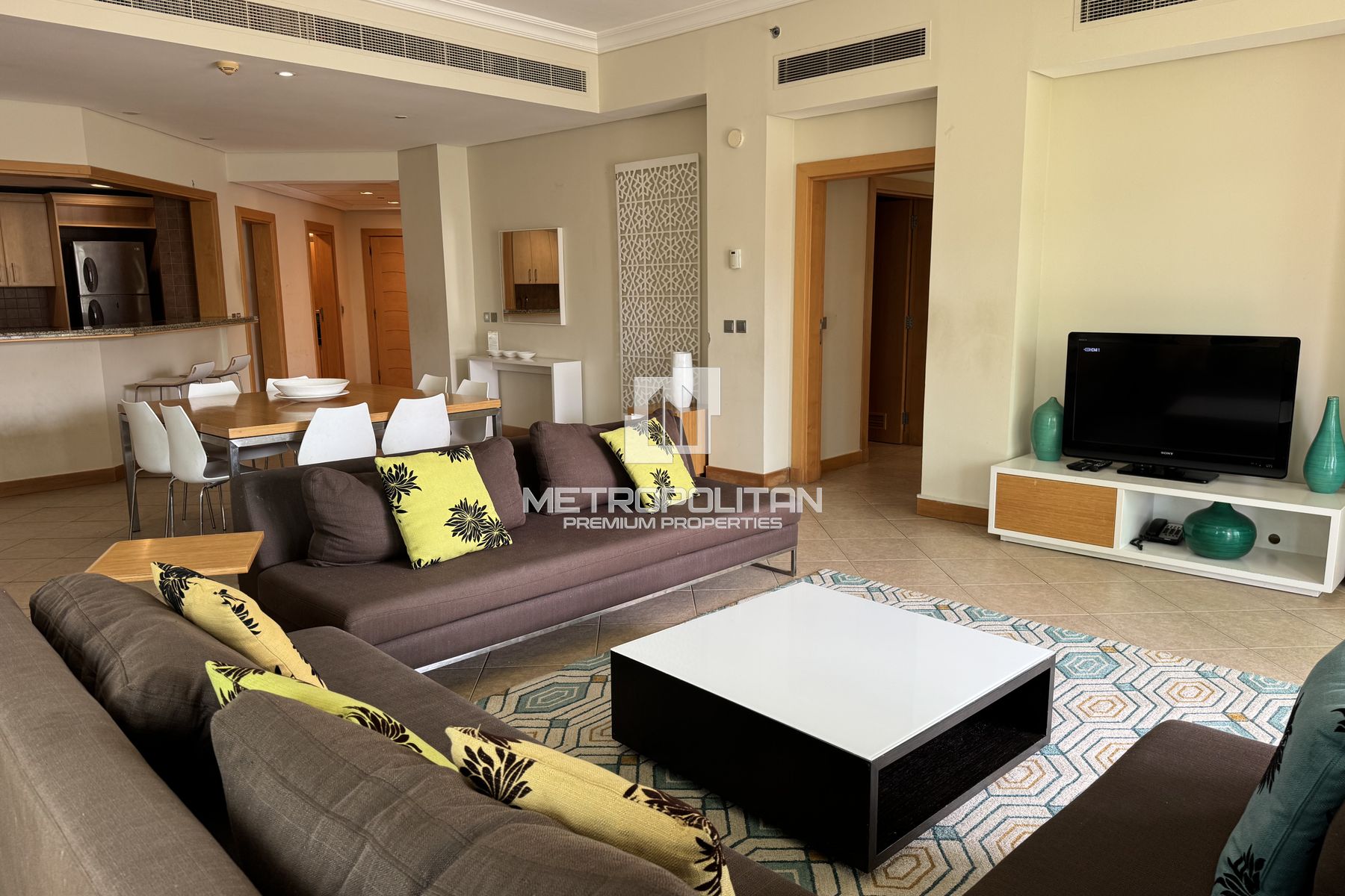 High Floor | Furnished | Modern Unit | Vacant