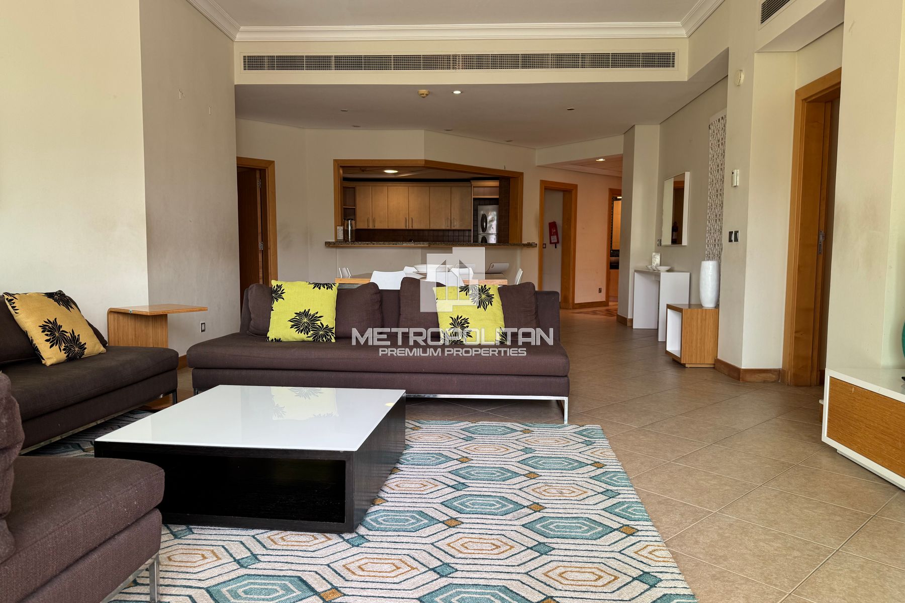 High Floor | Furnished | Modern Unit | Vacant