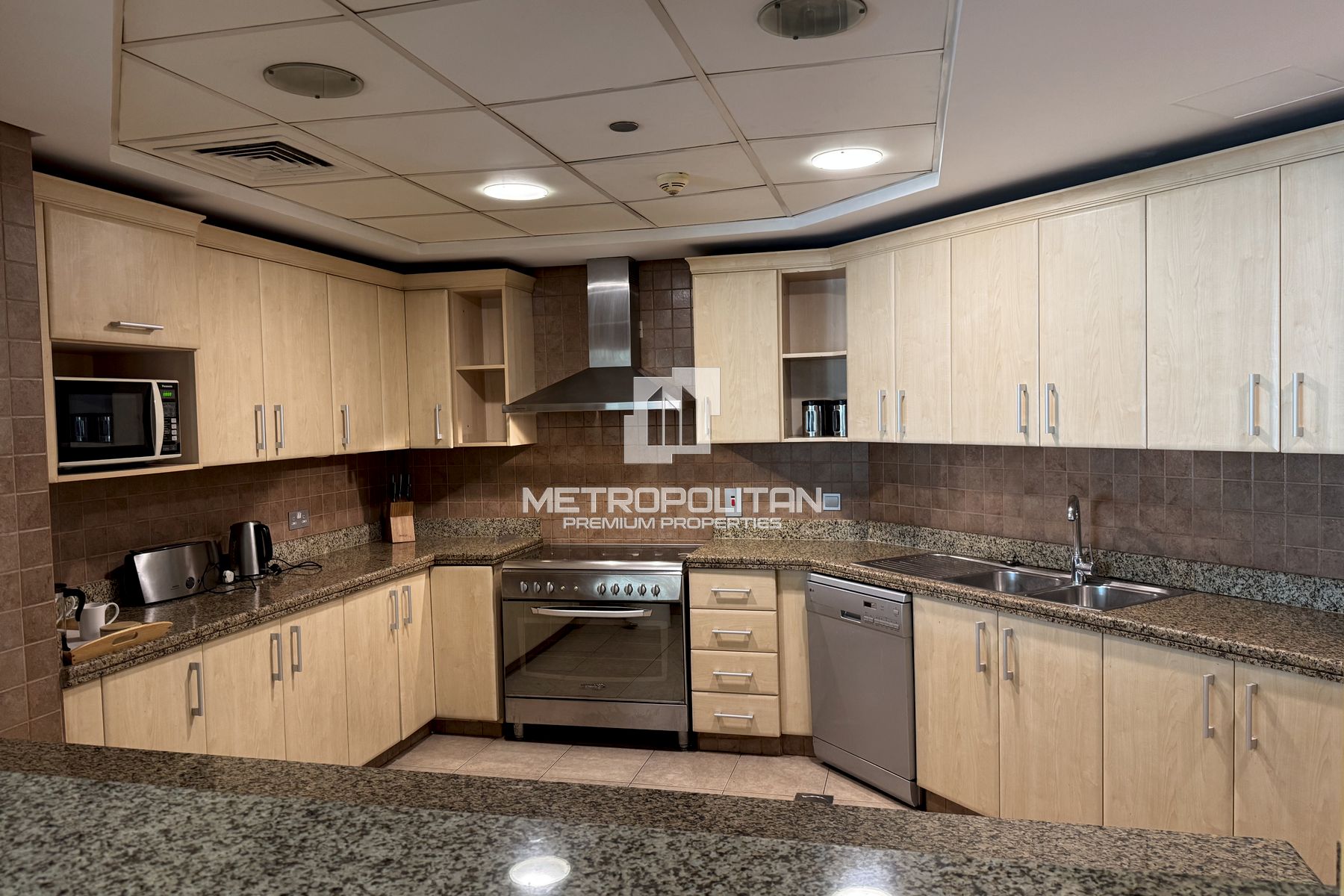 High Floor | Furnished | Modern Unit | Vacant