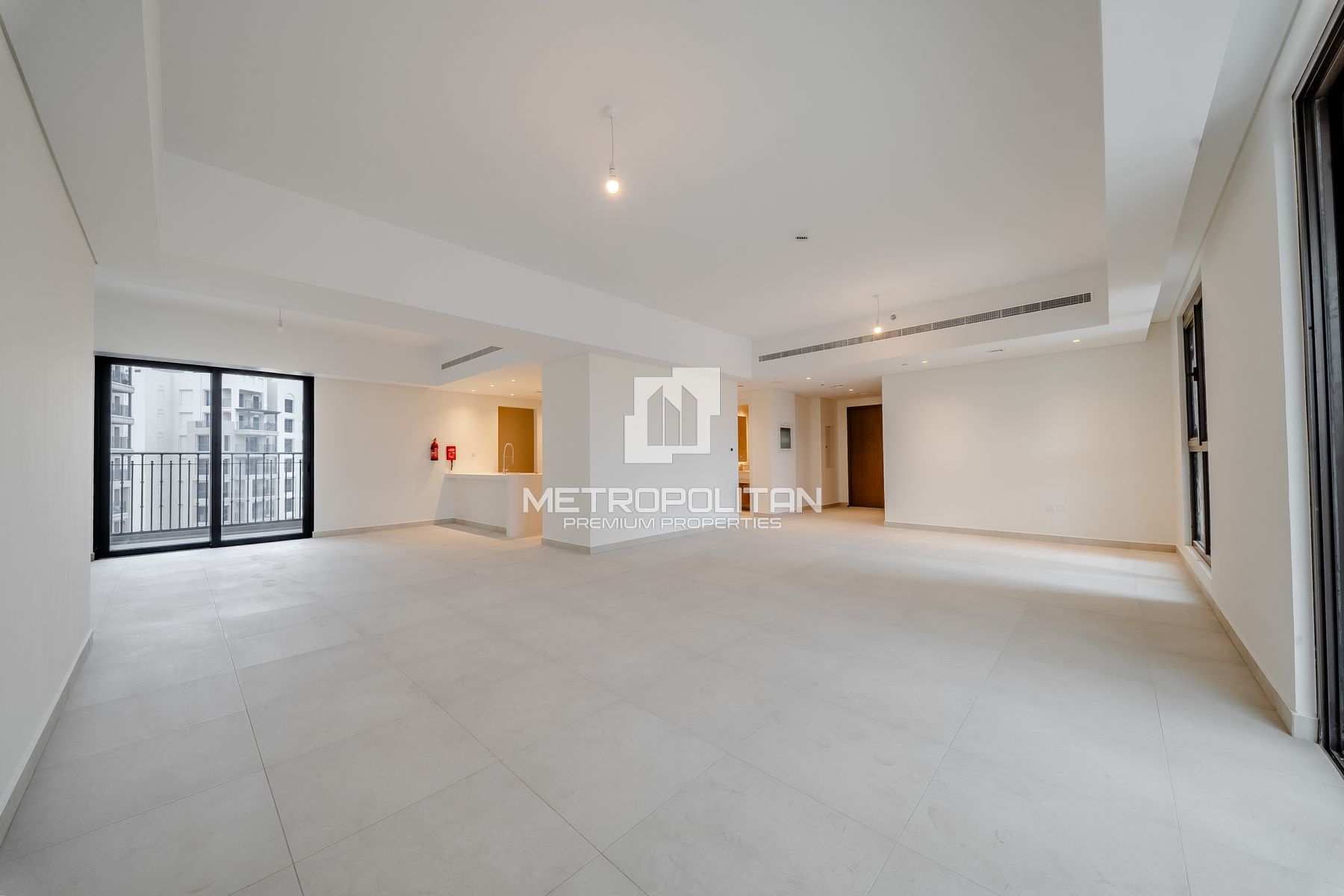 4BR Apartment for Rent in Umm Suqeim – MPR-9457