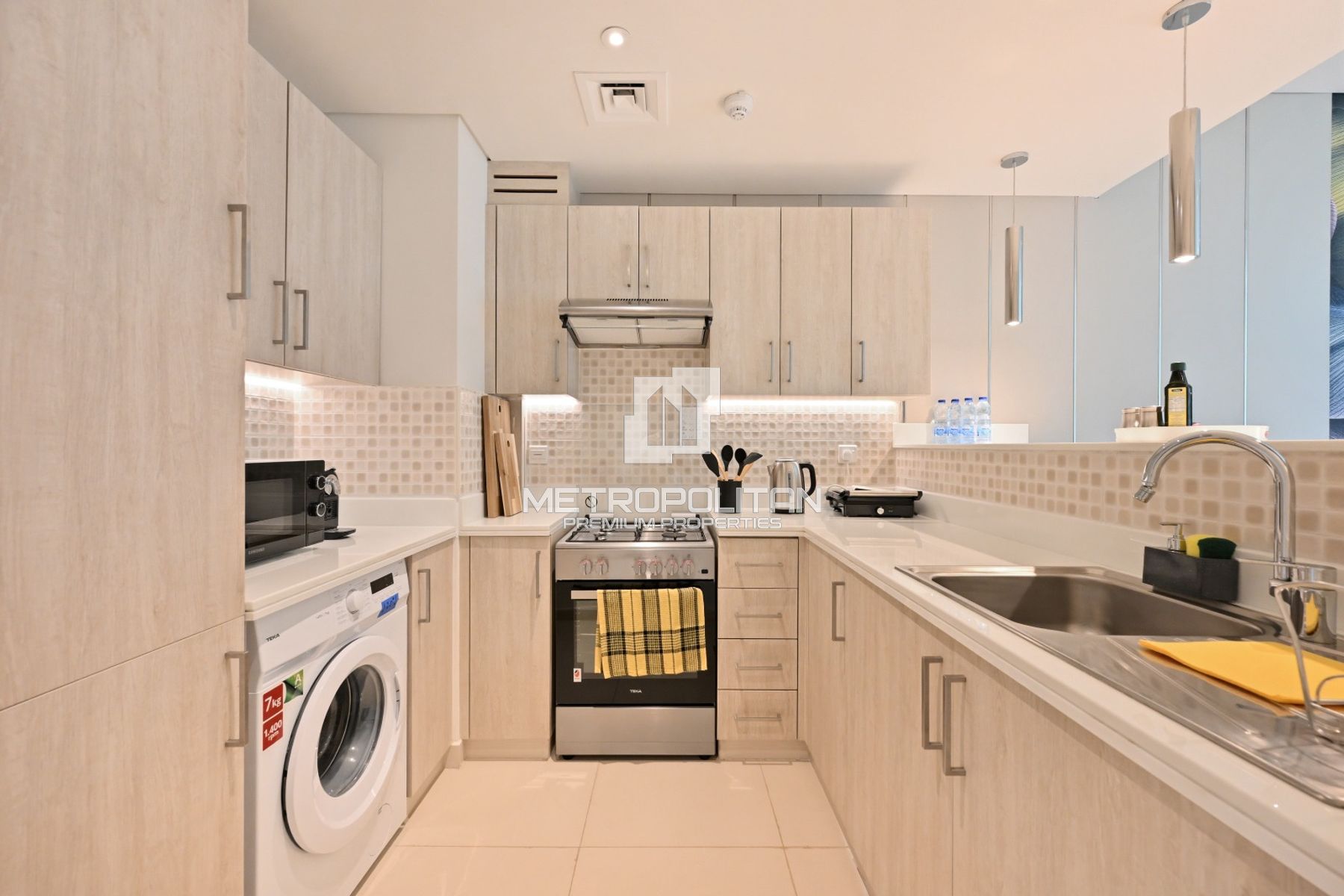 1BR Apartment for Rent in Palm Jumeirah – MPR-9460