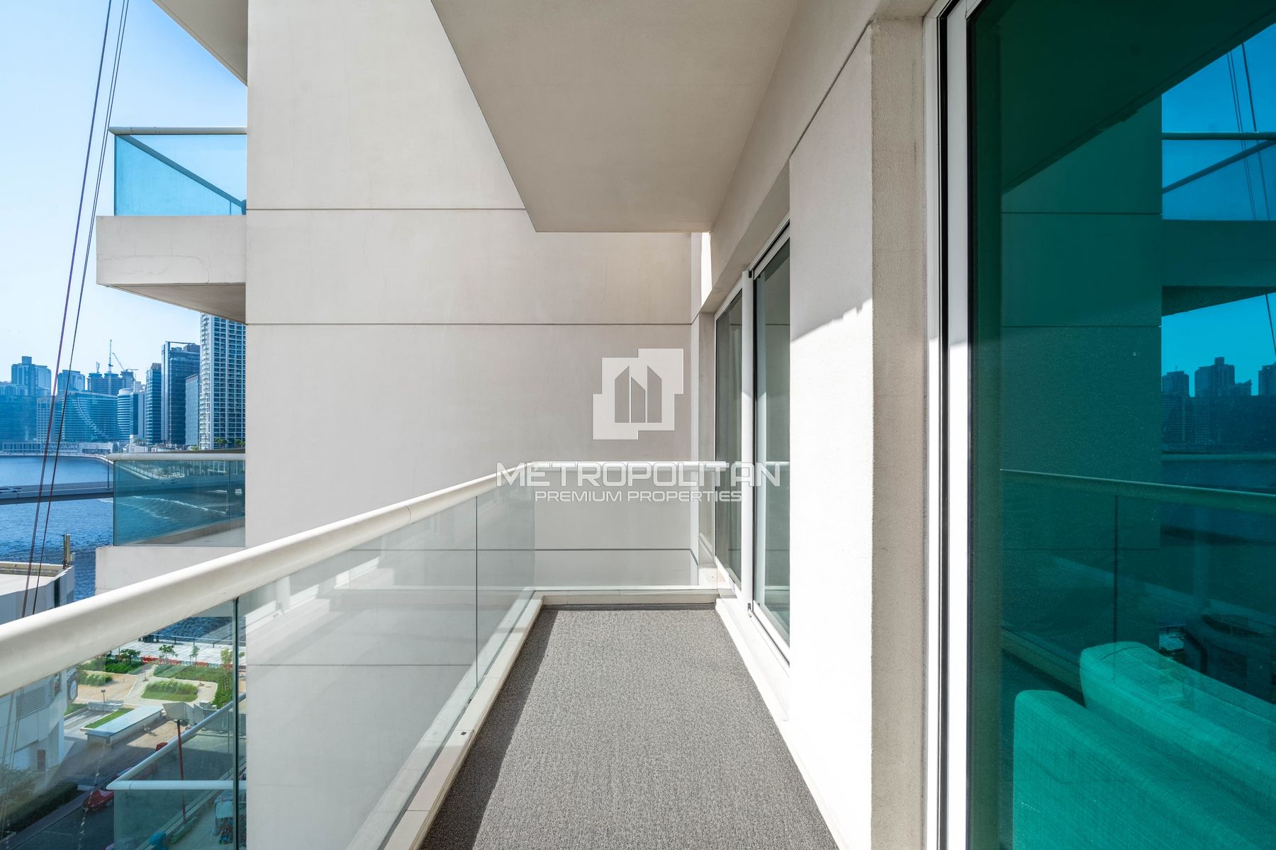 Image - Mayfair Tower, Business Bay, Dubai | Project - Апартаменты