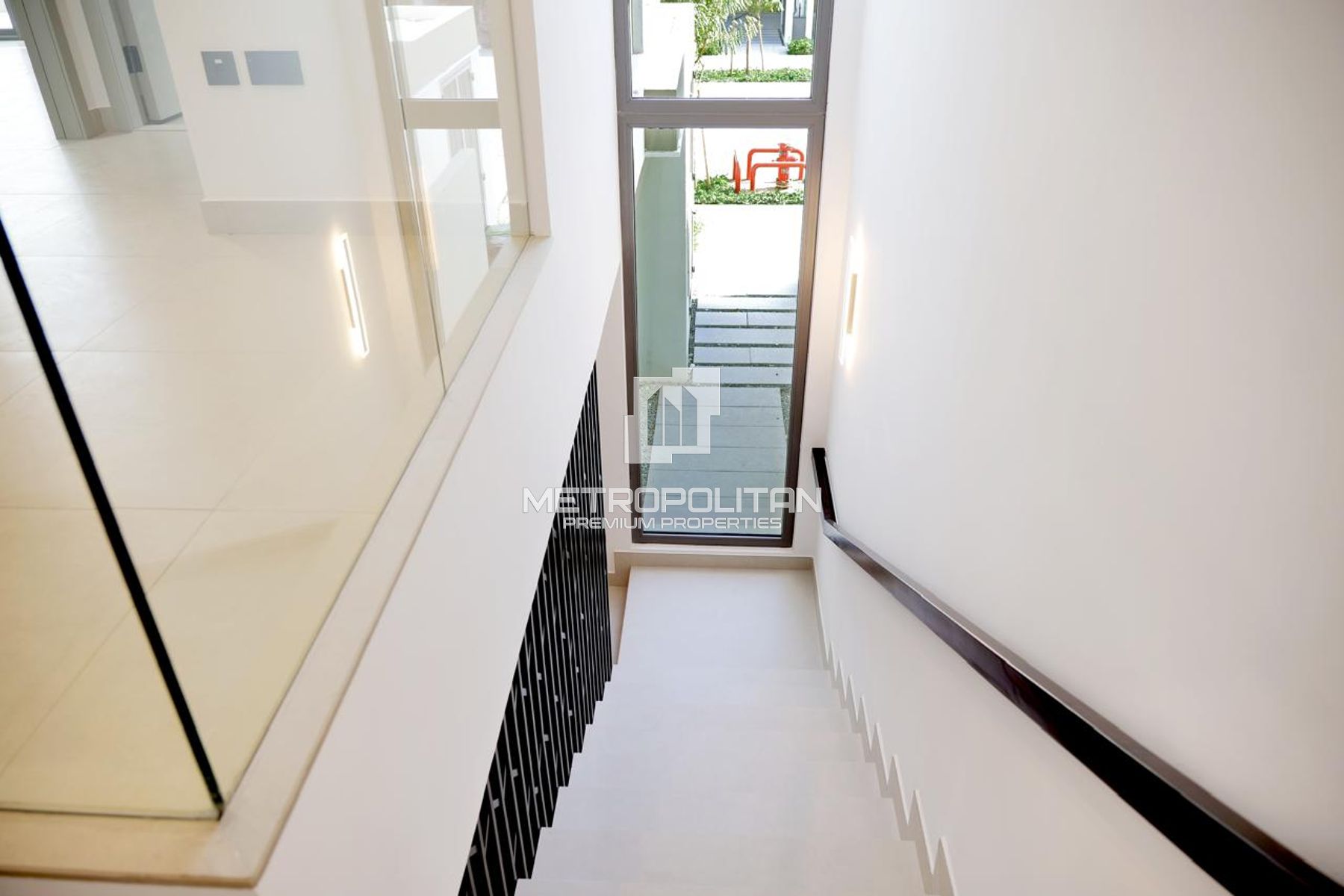 3BR Townhouse for Rent in Tilal Al Ghaf – MPR-9471