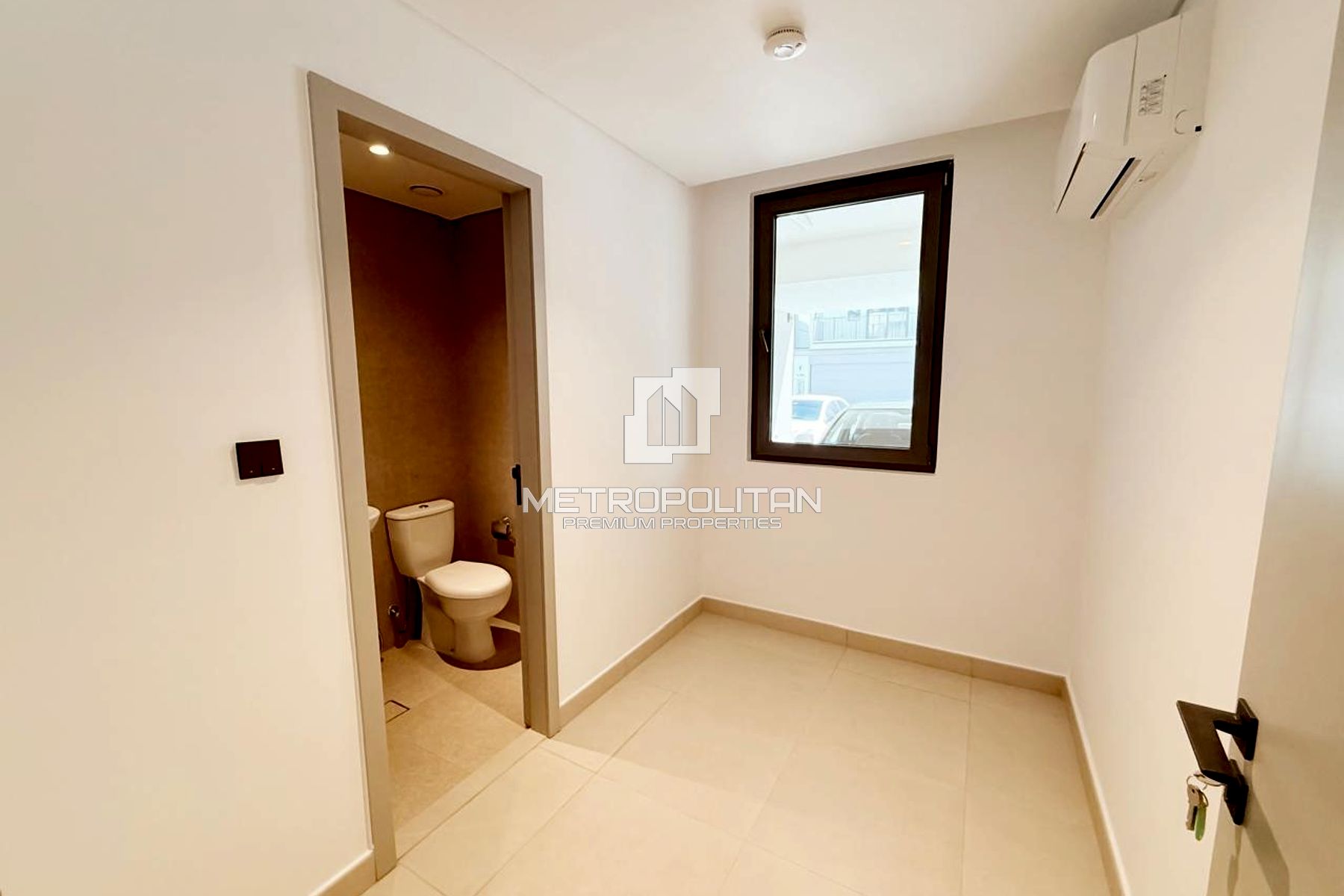 3BR Townhouse for Rent in Tilal Al Ghaf – MPR-9471