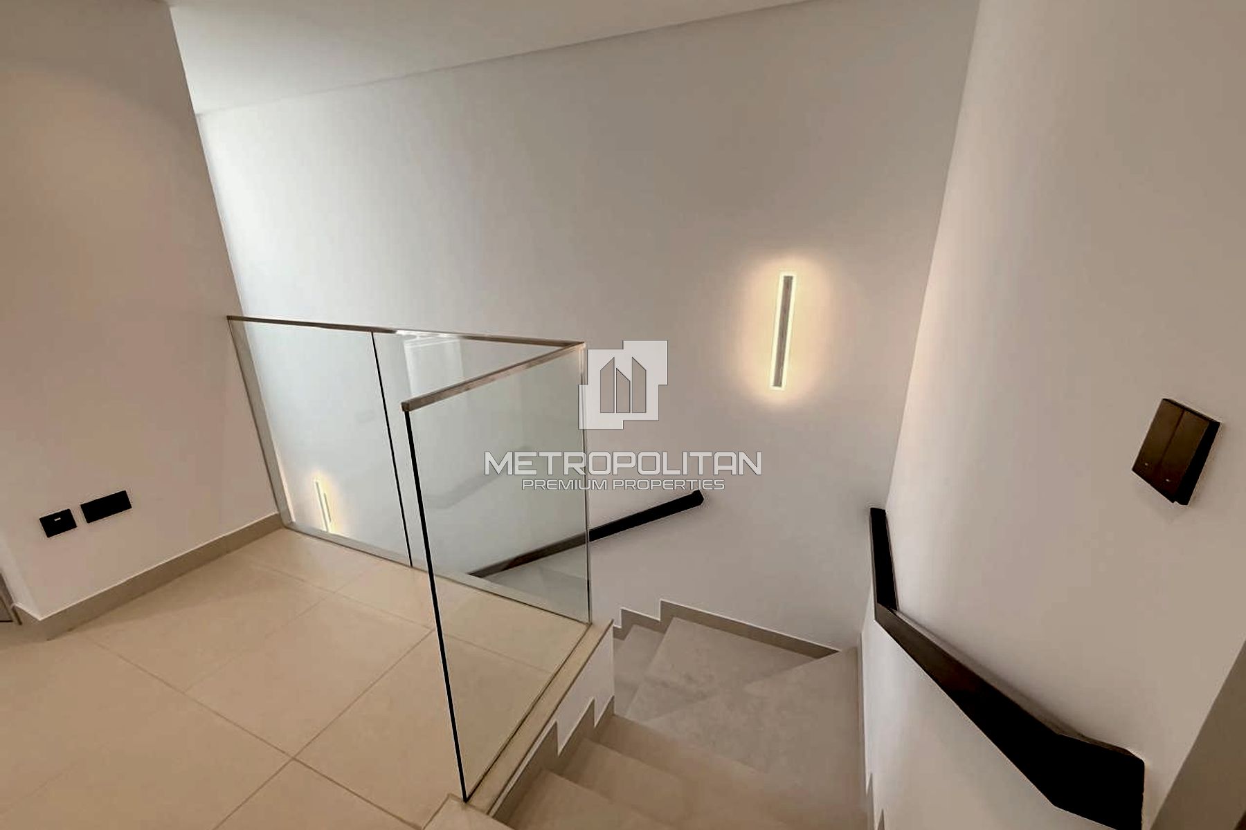 3BR Townhouse for Rent in Tilal Al Ghaf – MPR-9471