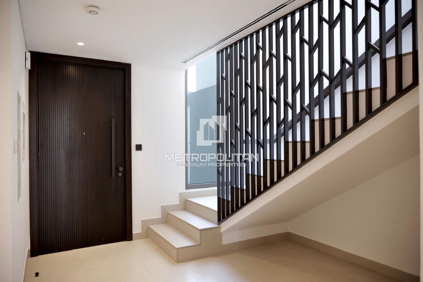 3BR Townhouse for Rent in Tilal Al Ghaf – MPR-9471