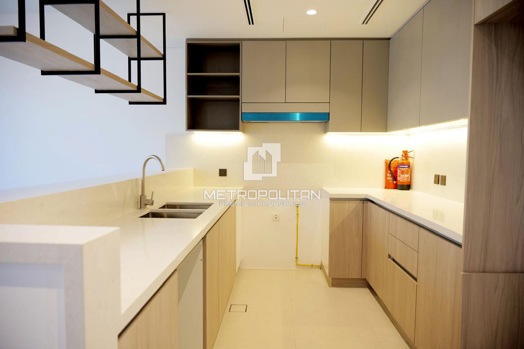 3BR Townhouse for Rent in Tilal Al Ghaf – MPR-9471