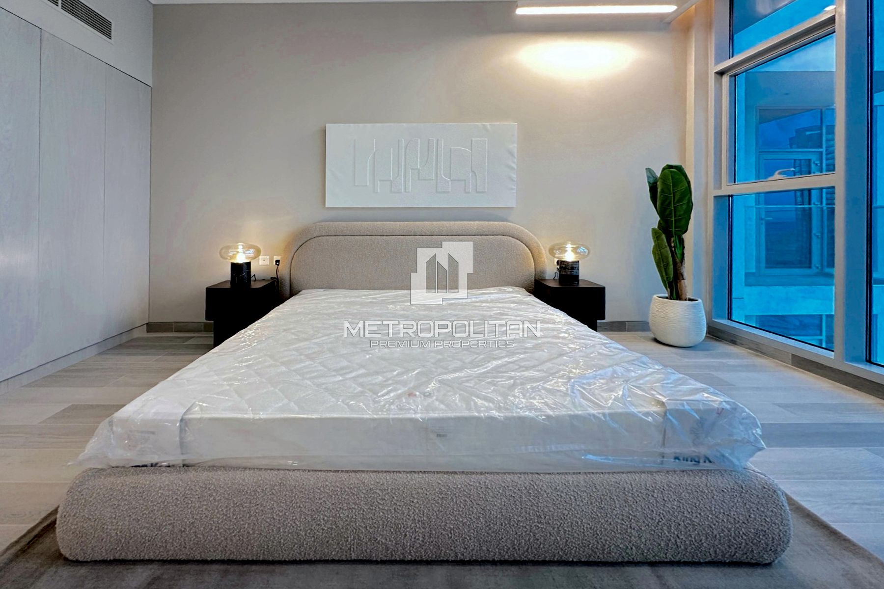 Prime Location | Fully Furnished | Pool View photo-12