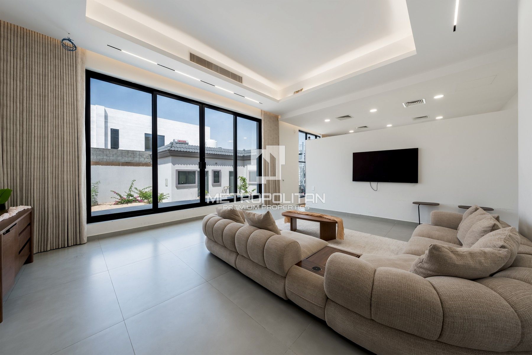 6BR Villa for Rent in Al Khawaneej – MPR-9482