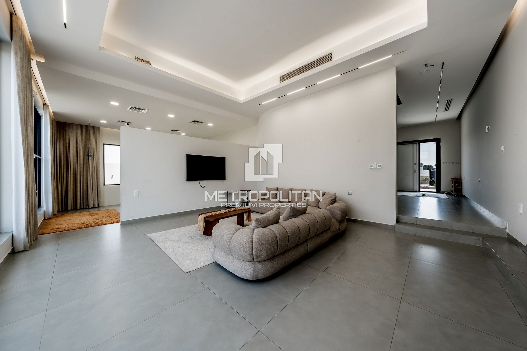 6BR Villa for Rent in Al Khawaneej – MPR-9482