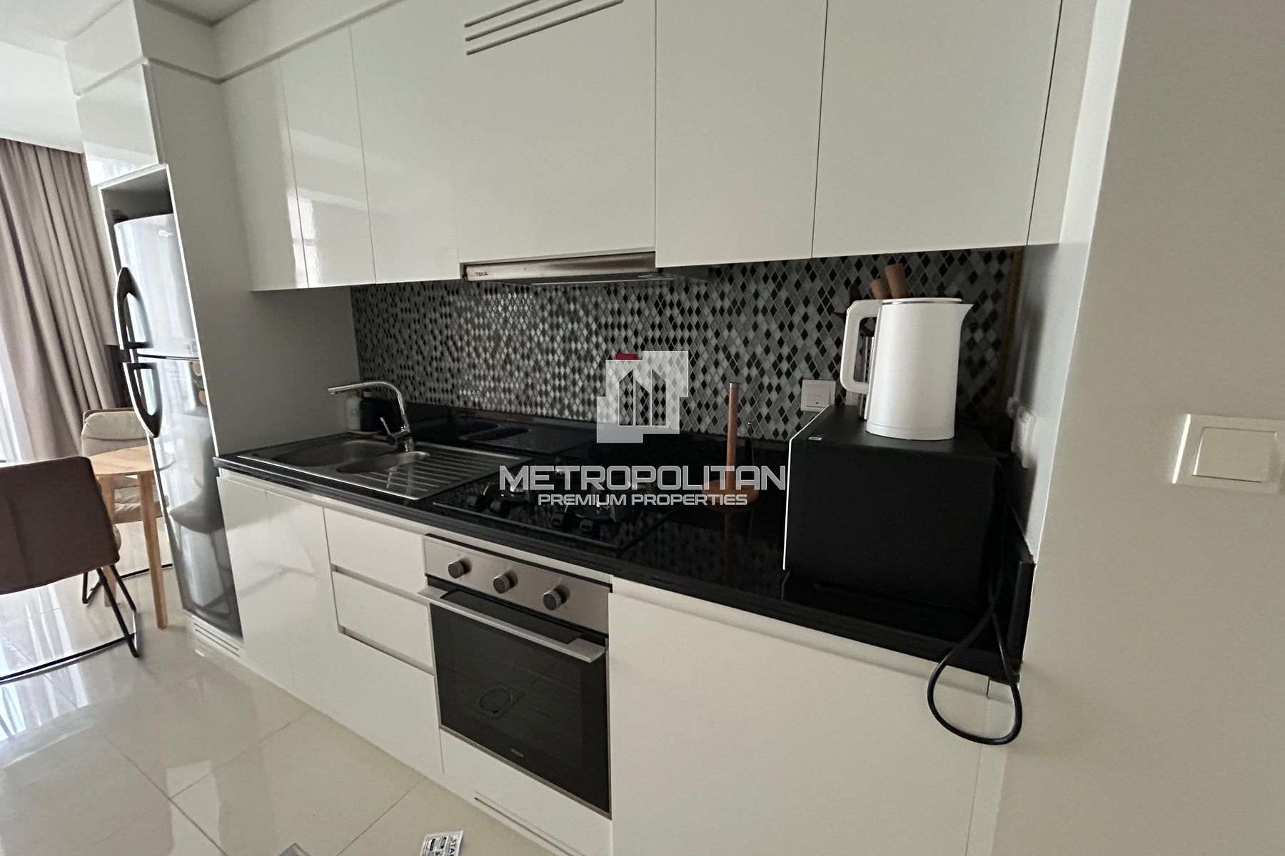 .5BR Apartment for Rent in Business Bay – MPR-9494