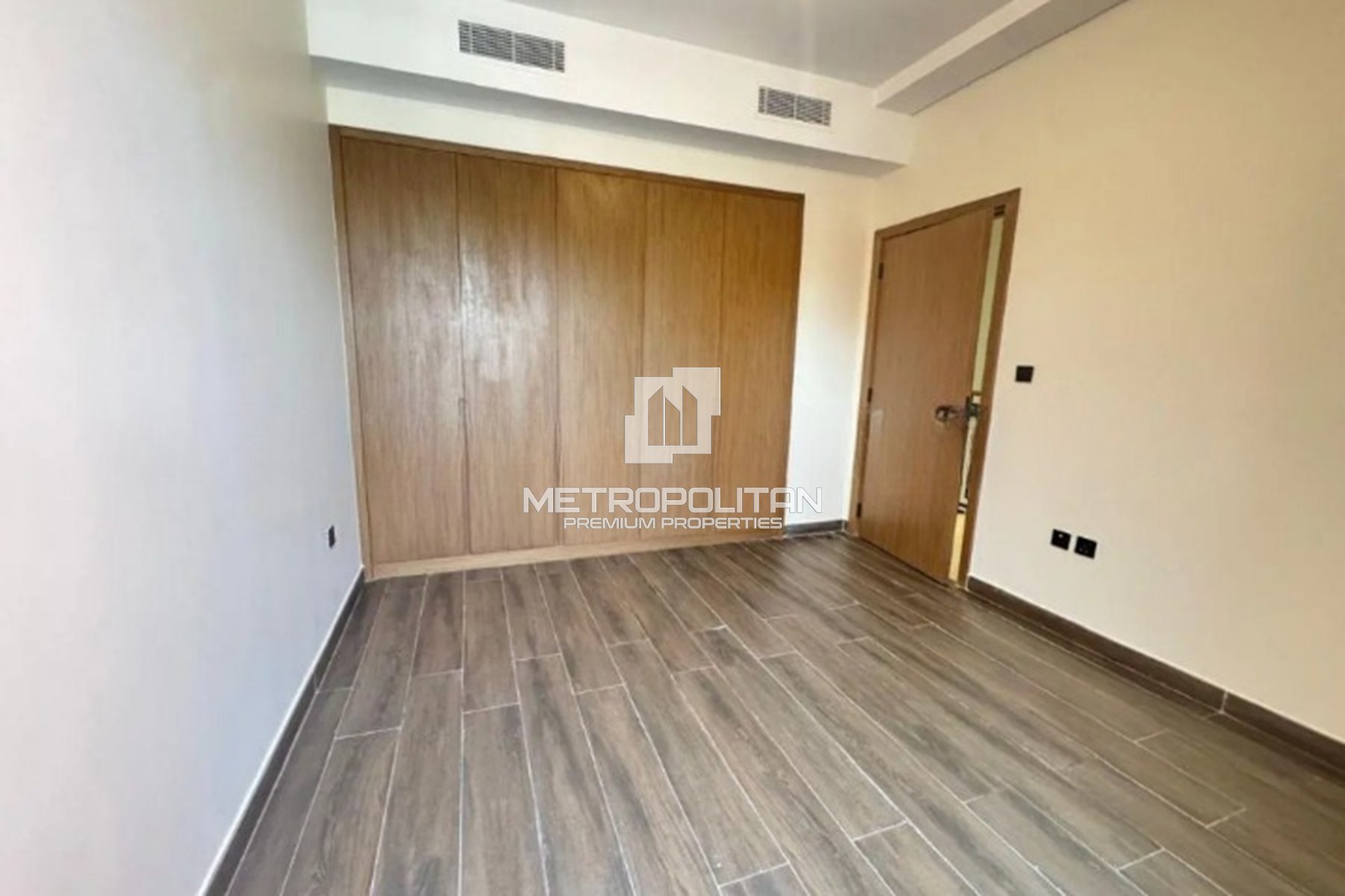 4BR Townhouse for Rent in Damac Lagoons – MPR-9508